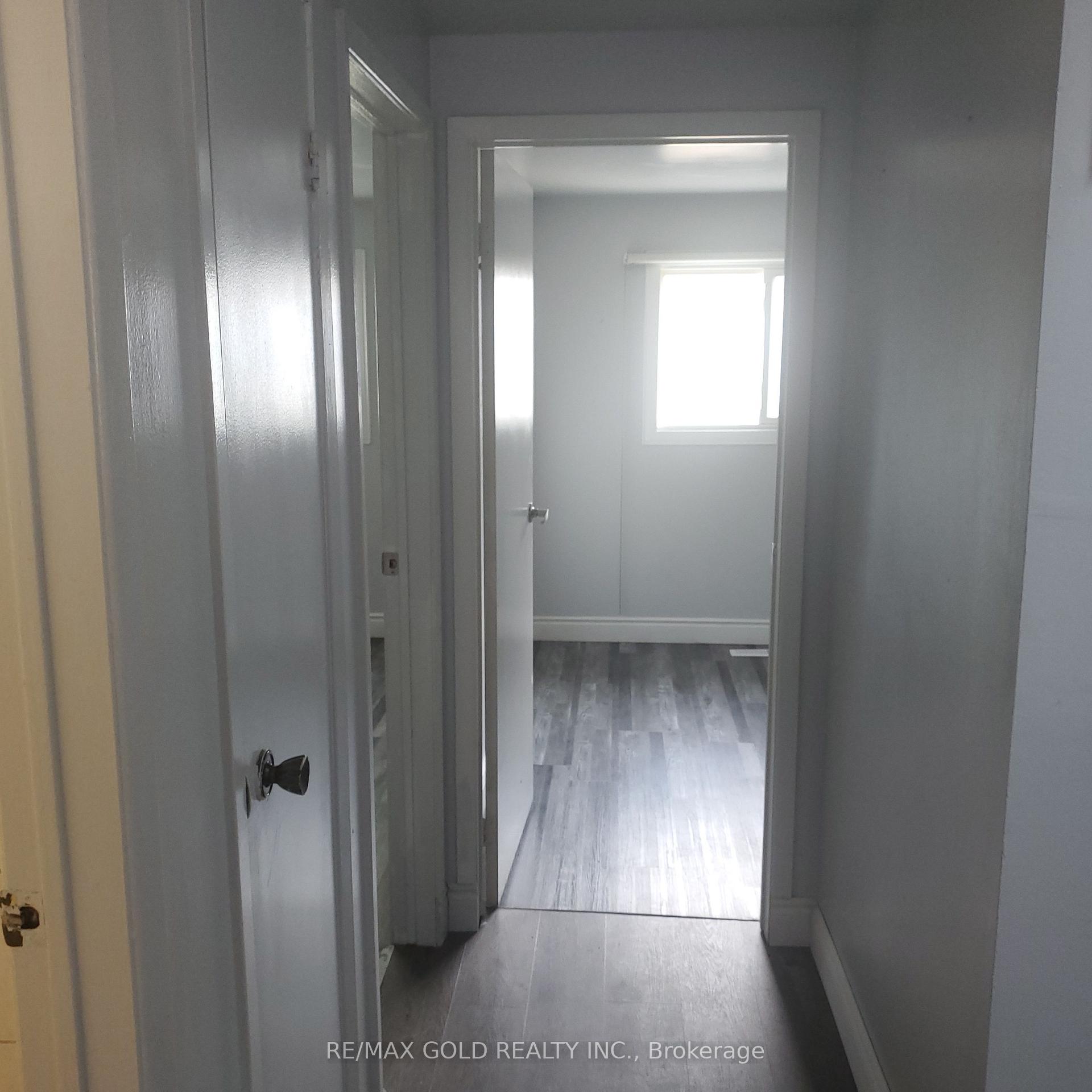 Photo 15 of 7 Auld Croft Road, Etobicoke, West Humber-Clairville — HOMEH