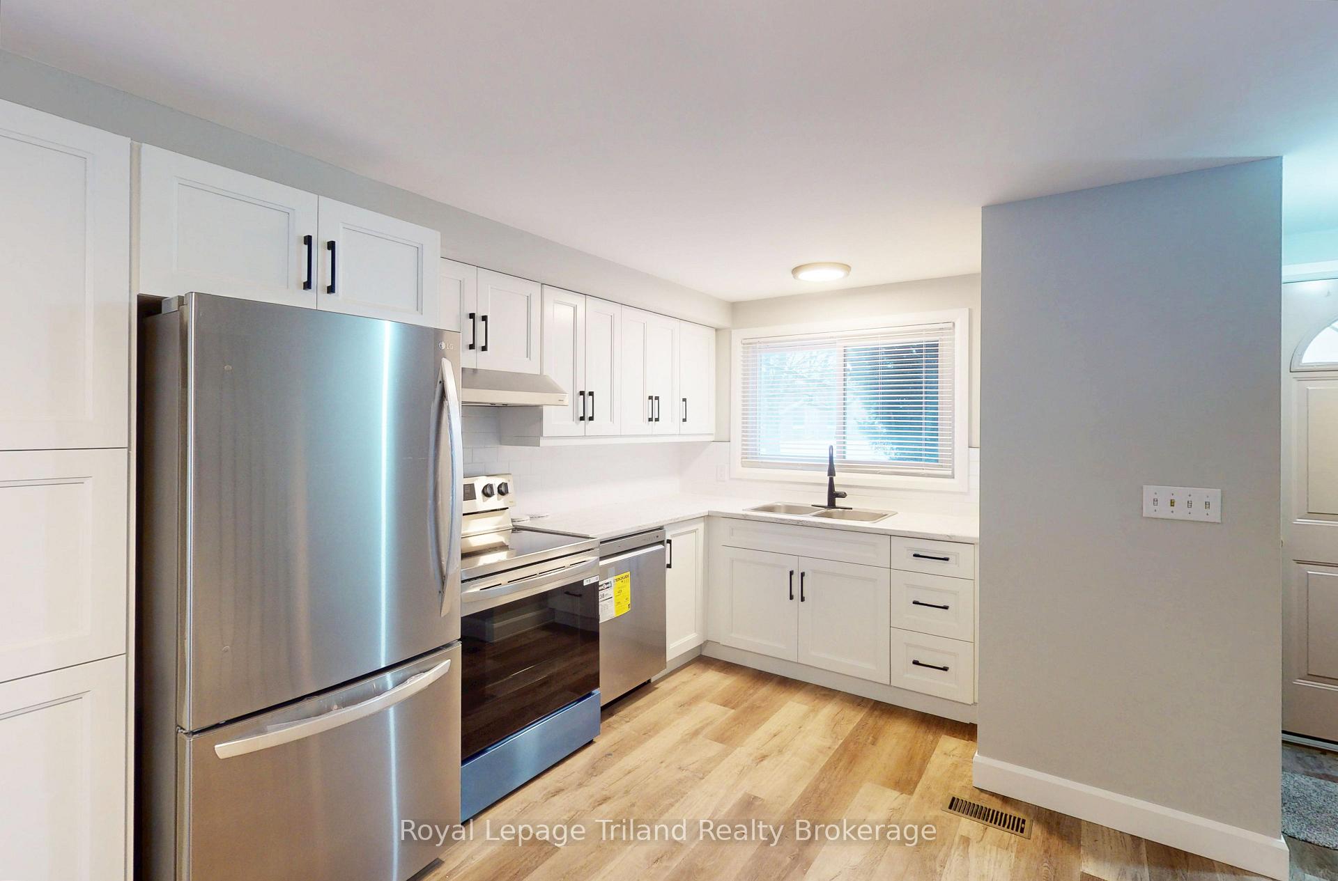 Photo 3 of 653 Northdale Drive, Woodstock, Woodstock - North — HOMEH