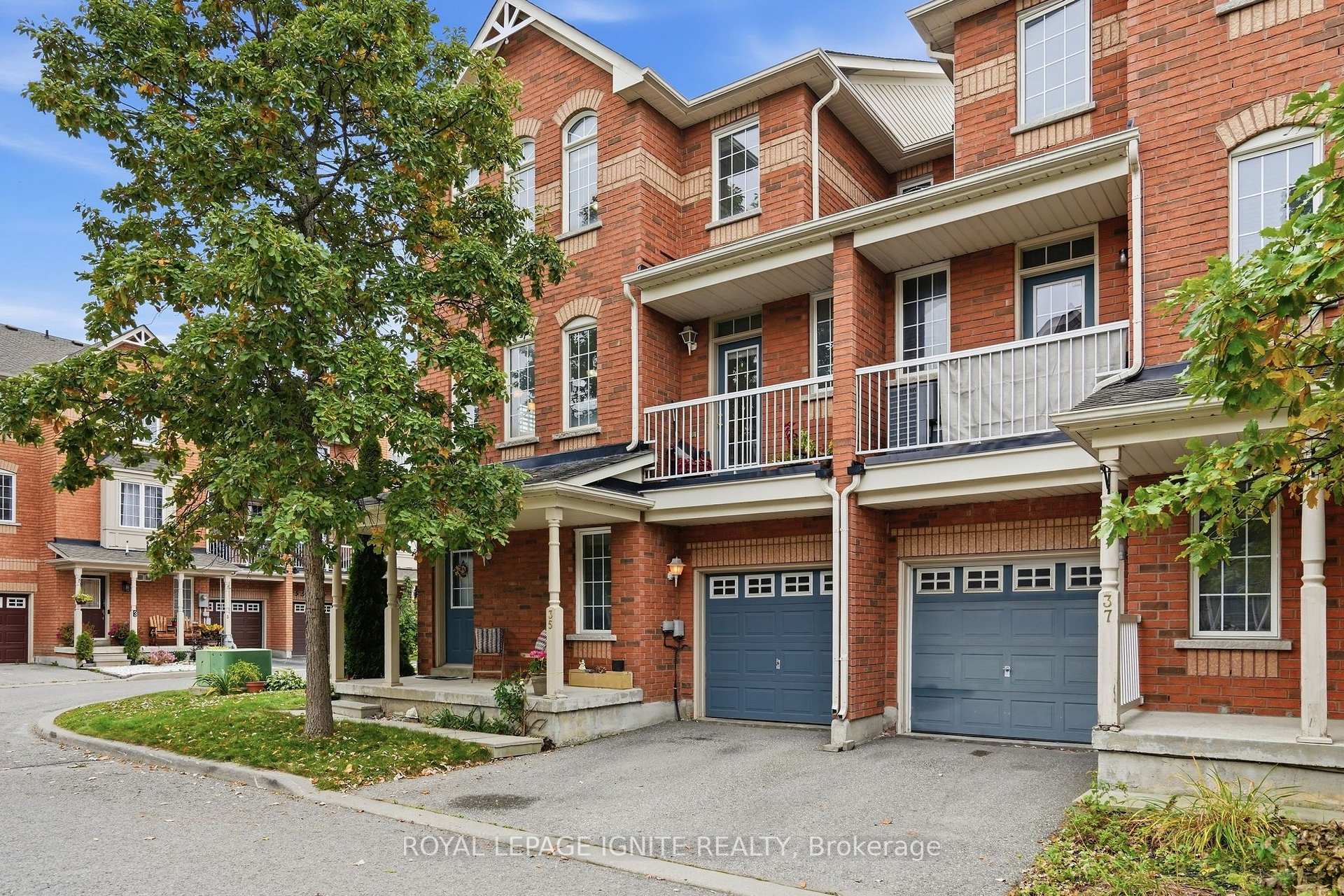 Photo 3 of 35 Wilkie Lane, Ajax, South East — HOMEH