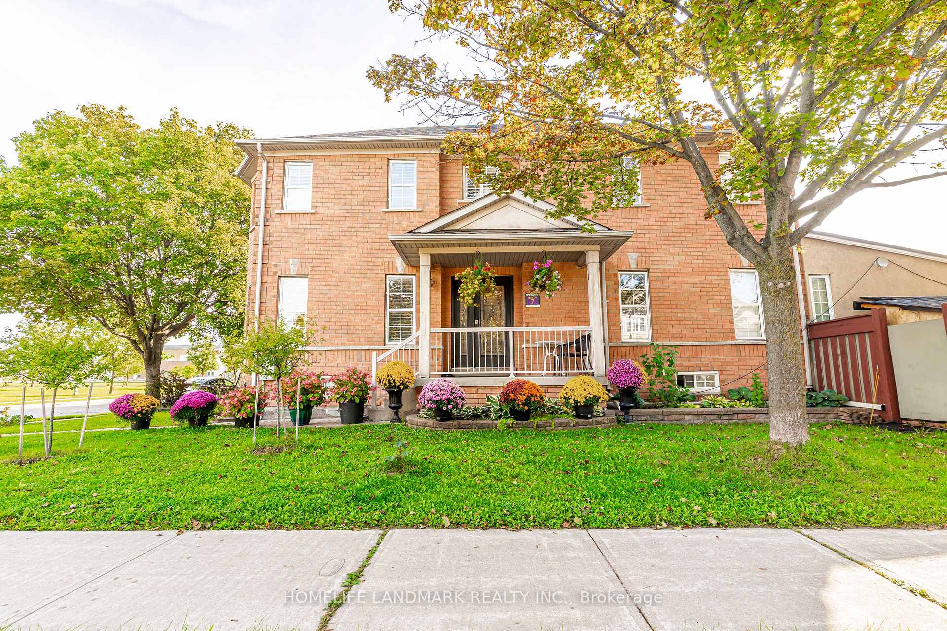 Photo of 163 La Rocca Avenue