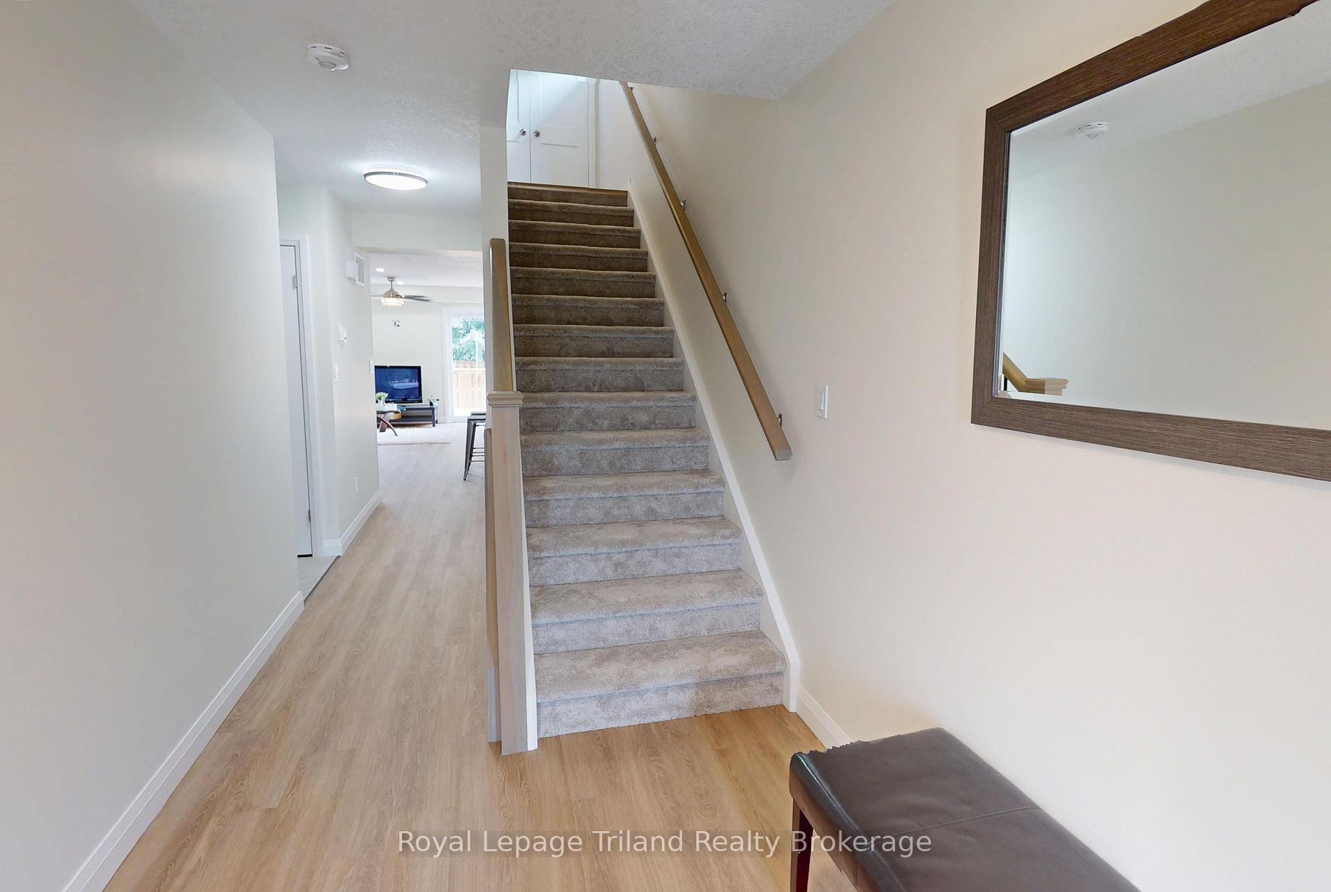 Photo 2 of Unit B, 137 Wimpole Street, West Perth, Mitchell — HOMEH