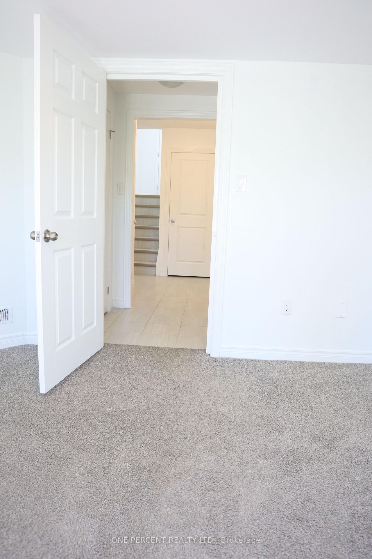 Photo 25 of 15 Sora Lane, Guelph, Grange Road — HOMEH