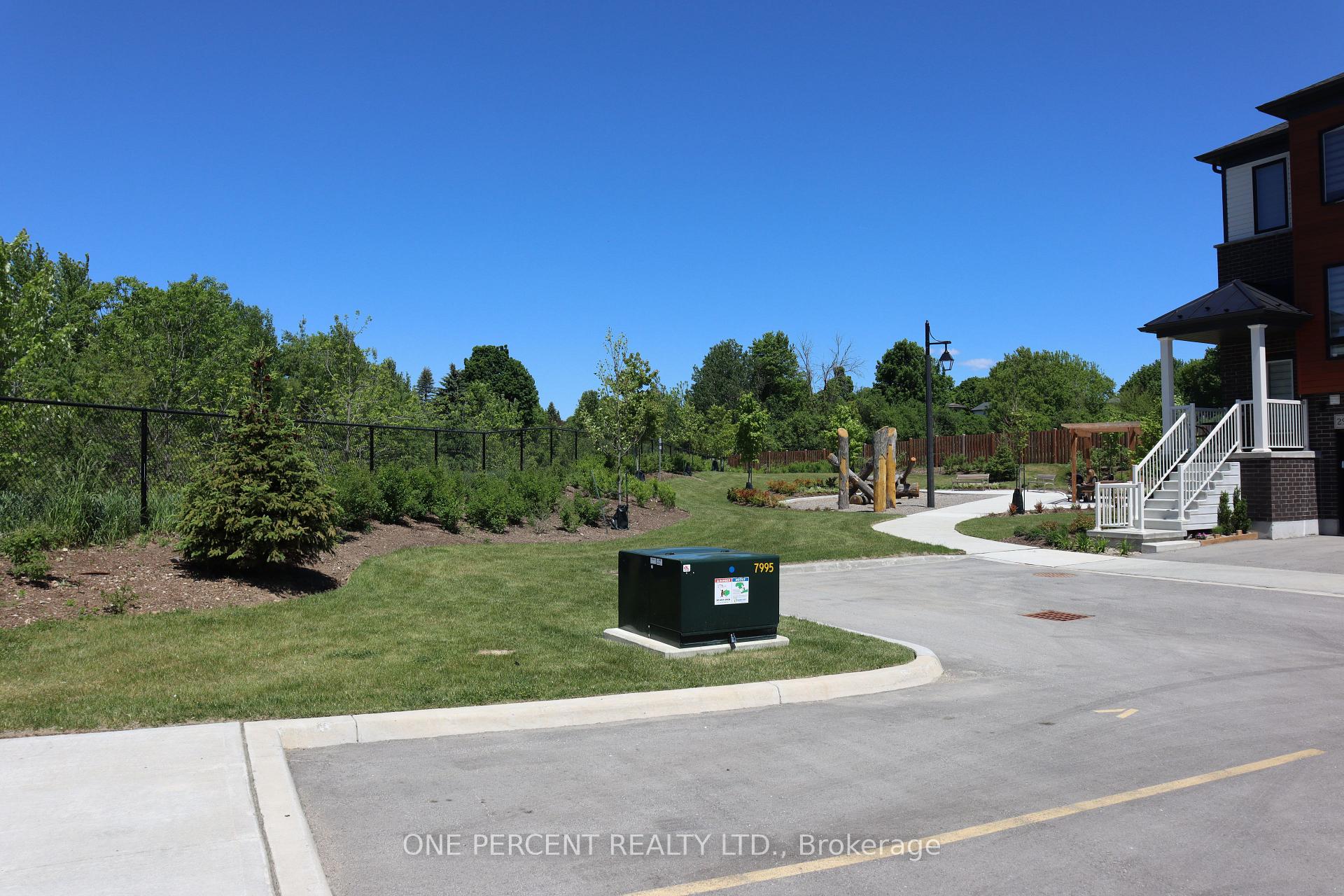Photo 33 of 15 Sora Lane, Guelph, Grange Road — HOMEH