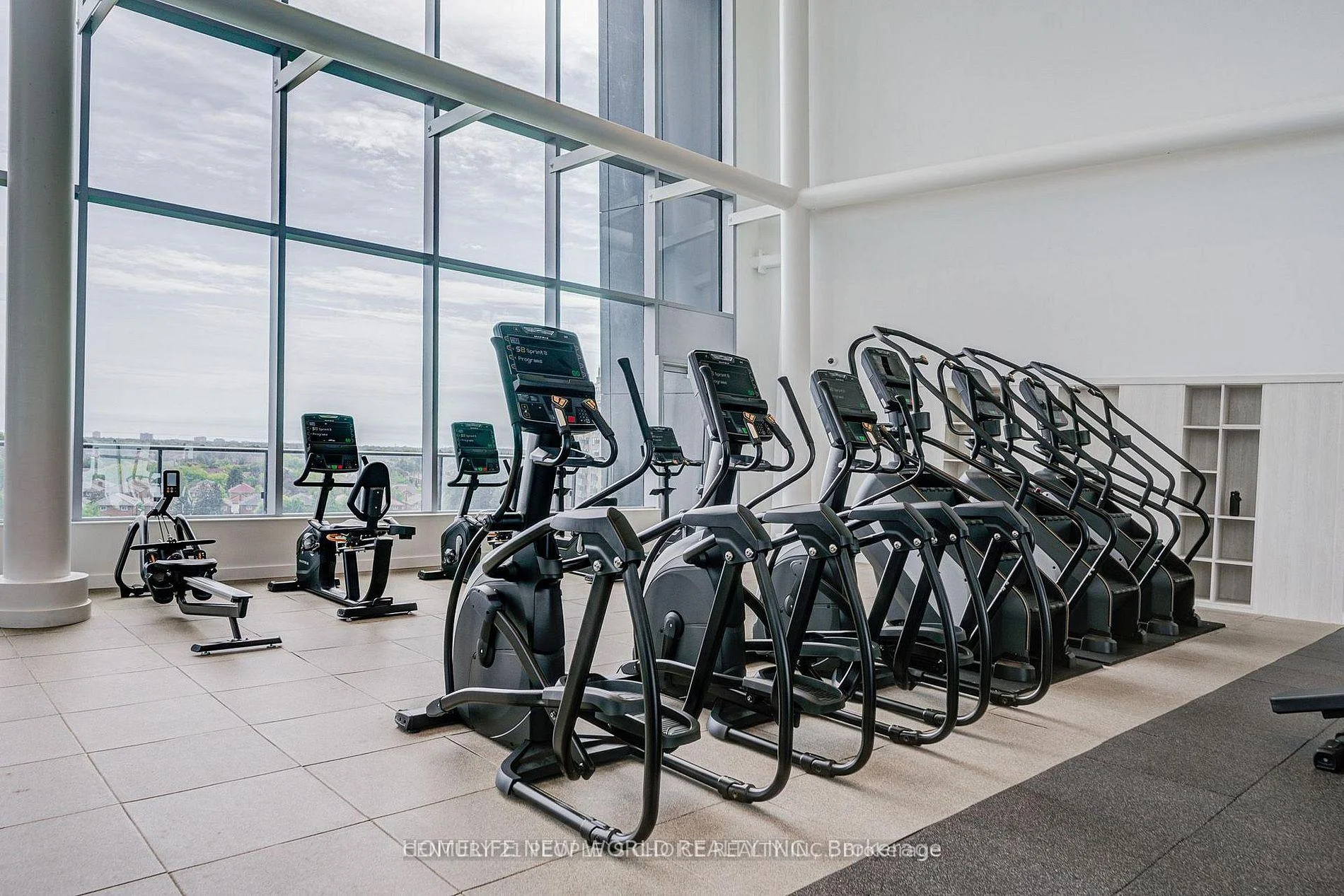Photo 25 of Unit 607, 448 Burnhamthorpe Road W, Mississauga, City Centre — HOMEH