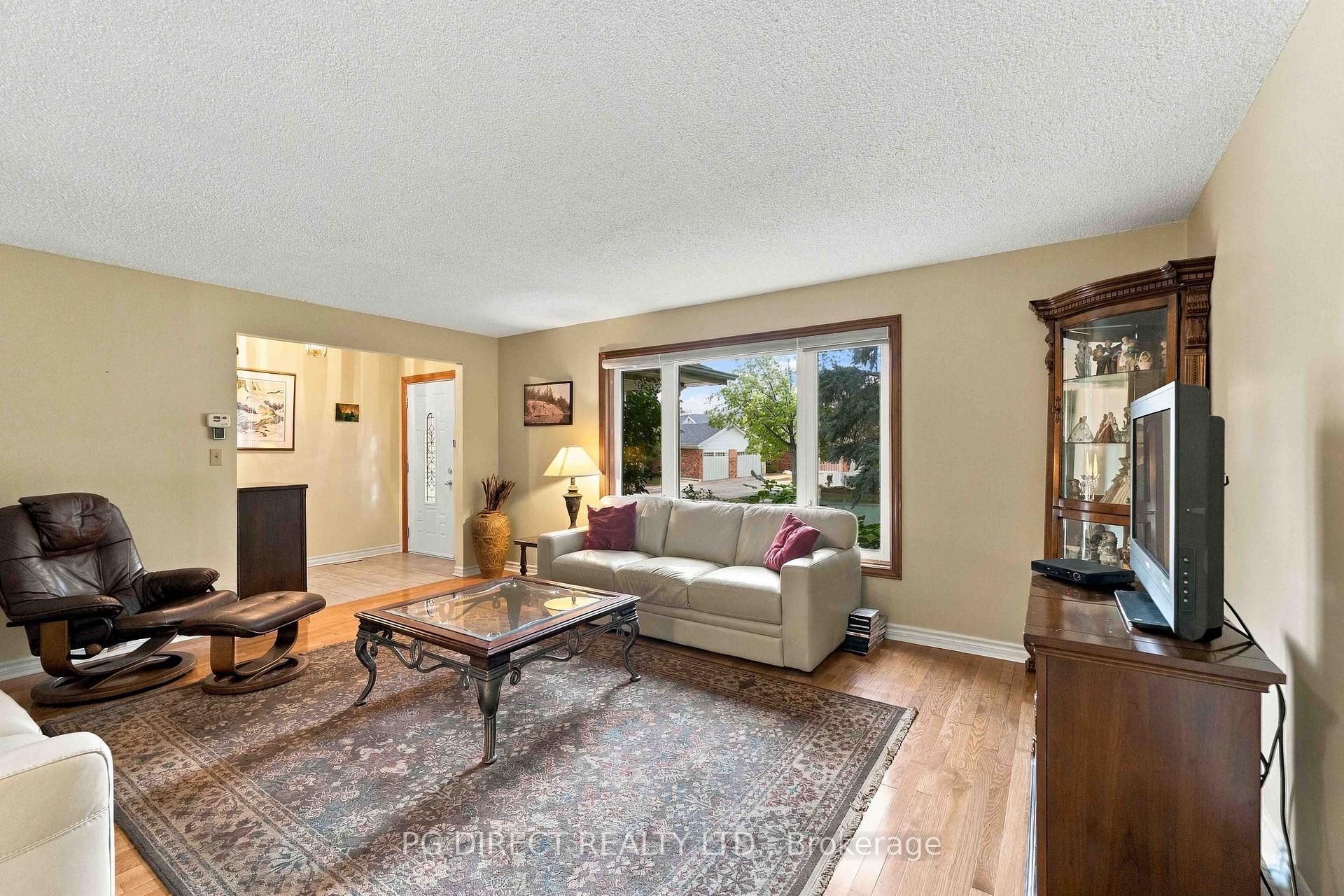 Photo 5 of 3452 Frederick Avenue, Lincoln, Lincoln-Jordan/Vineland — HOMEH