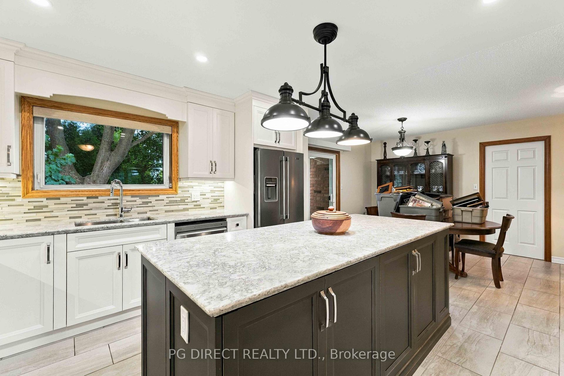 Photo 9 of 3452 Frederick Avenue, Lincoln, Lincoln-Jordan/Vineland — HOMEH
