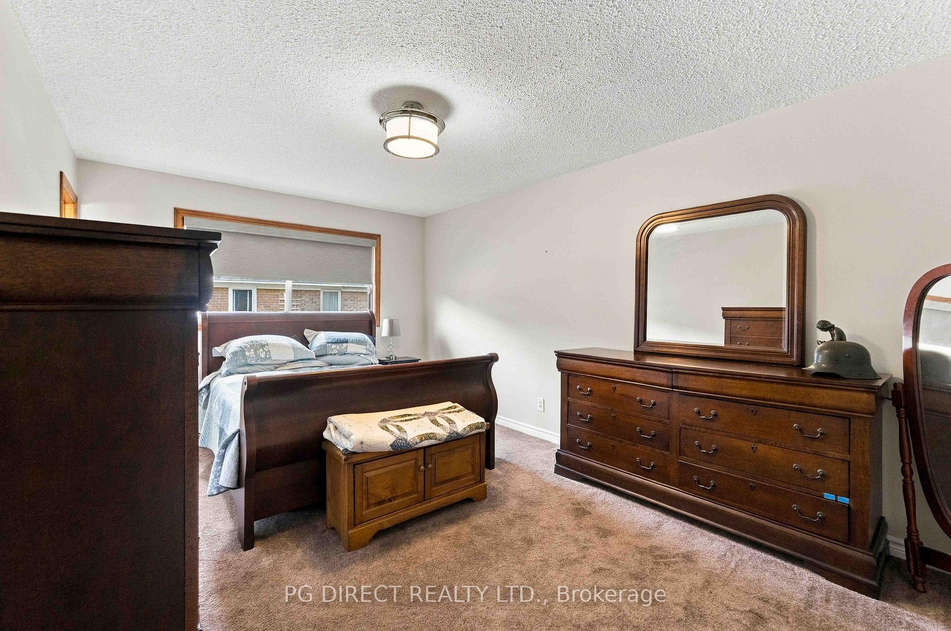 Photo 14 of 3452 Frederick Avenue, Lincoln, Lincoln-Jordan/Vineland — HOMEH