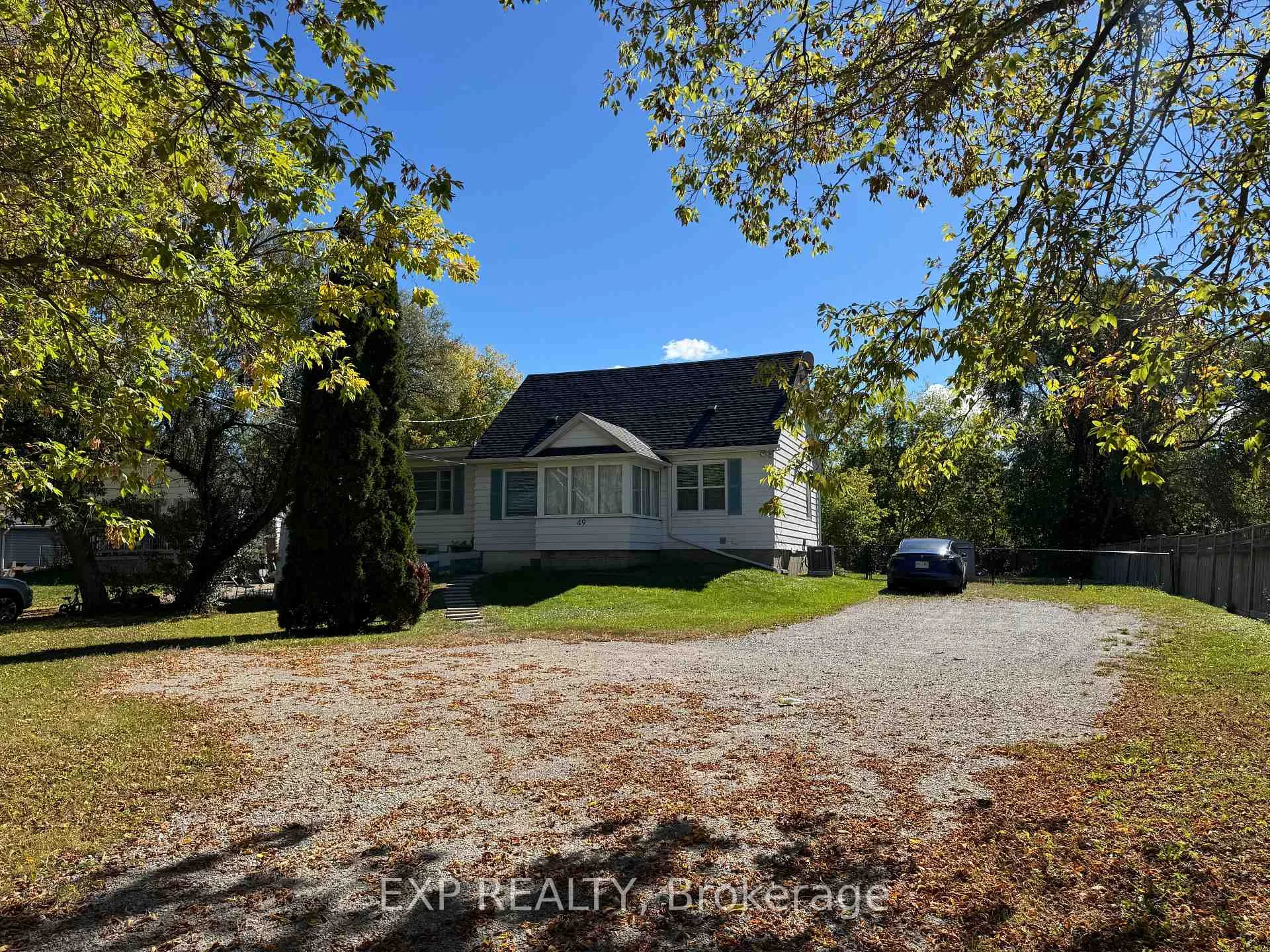 Photo 4 of 49 Sunset Beach Road, Richmond Hill, Oak Ridges Lake Wilcox — HOMEH