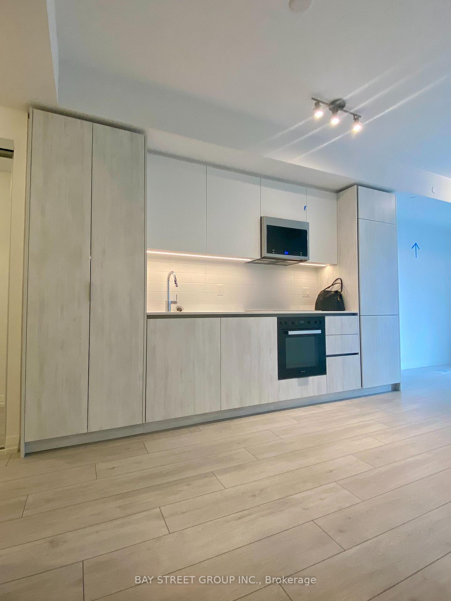 Photo 2 of Unit 2812, 400 King Street W, Toronto, Waterfront Communities — HOMEH