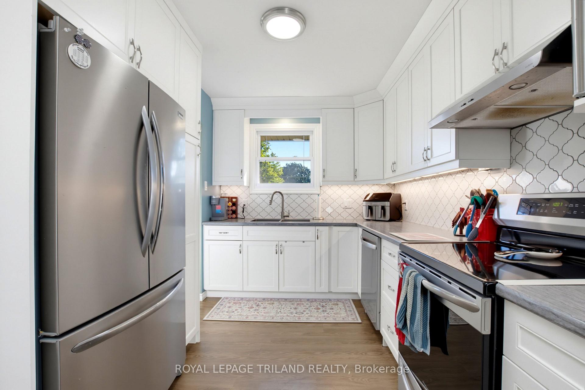 Photo 14 of 128 Highview Drive, St. Thomas — HOMEH