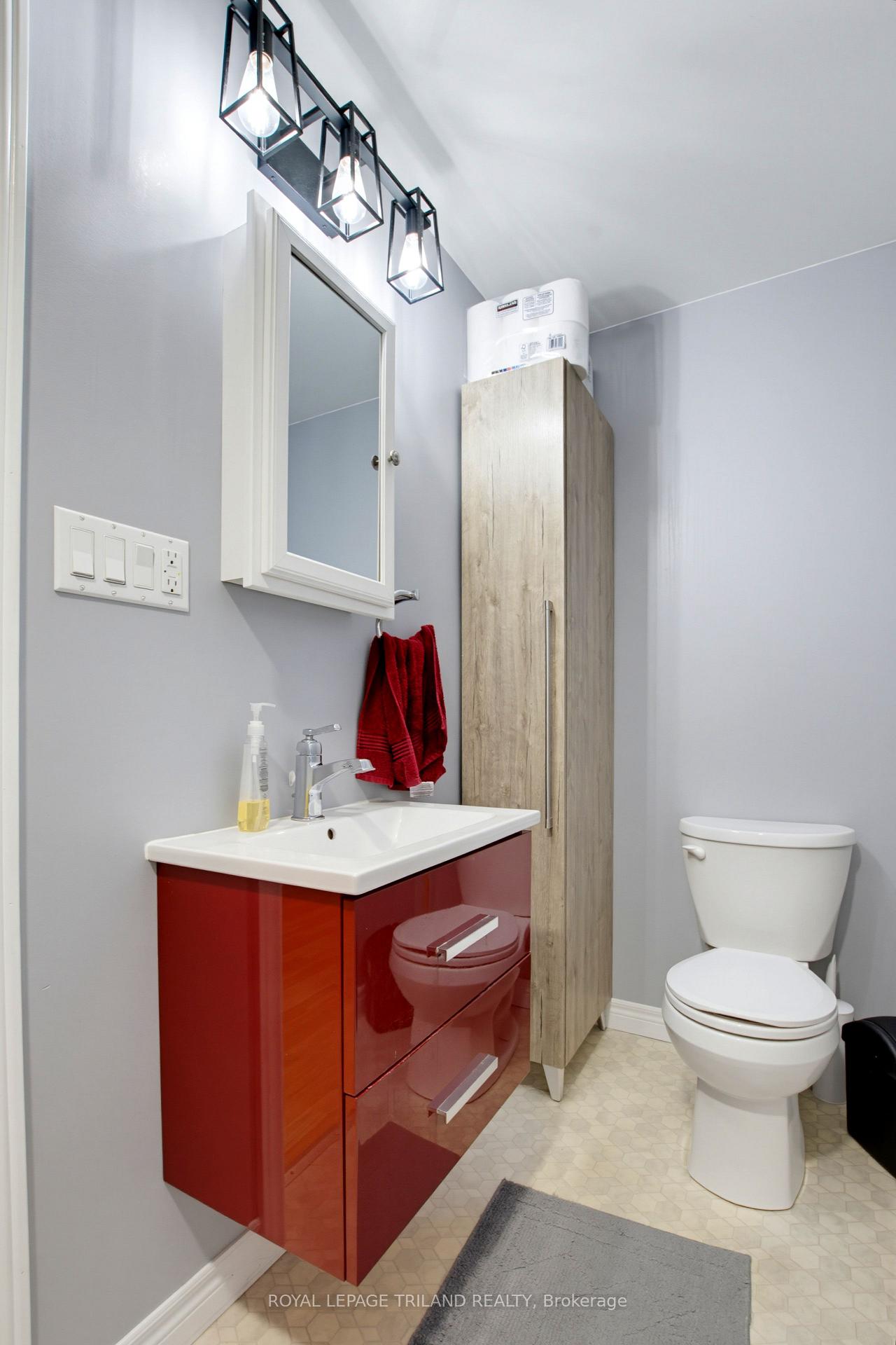 Photo 31 of 128 Highview Drive, St. Thomas — HOMEH