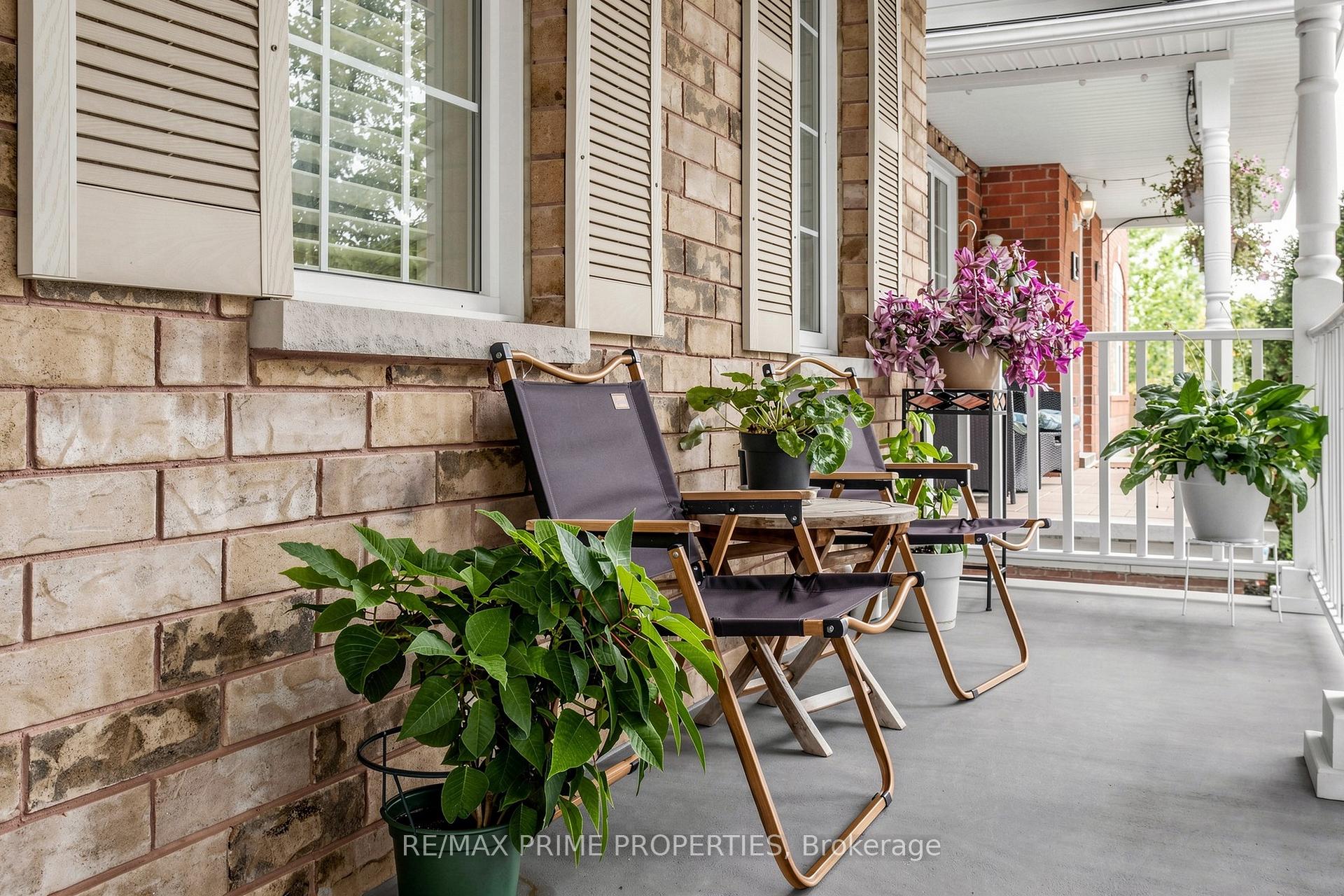 Photo 3 of 101 Settlement Park Avenue, Markham, Cornell — HOMEH