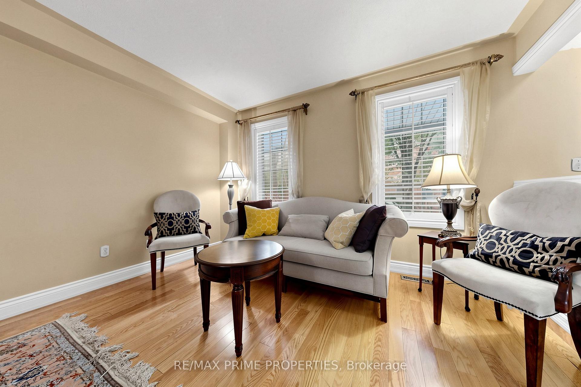 Photo 12 of 101 Settlement Park Avenue, Markham, Cornell — HOMEH