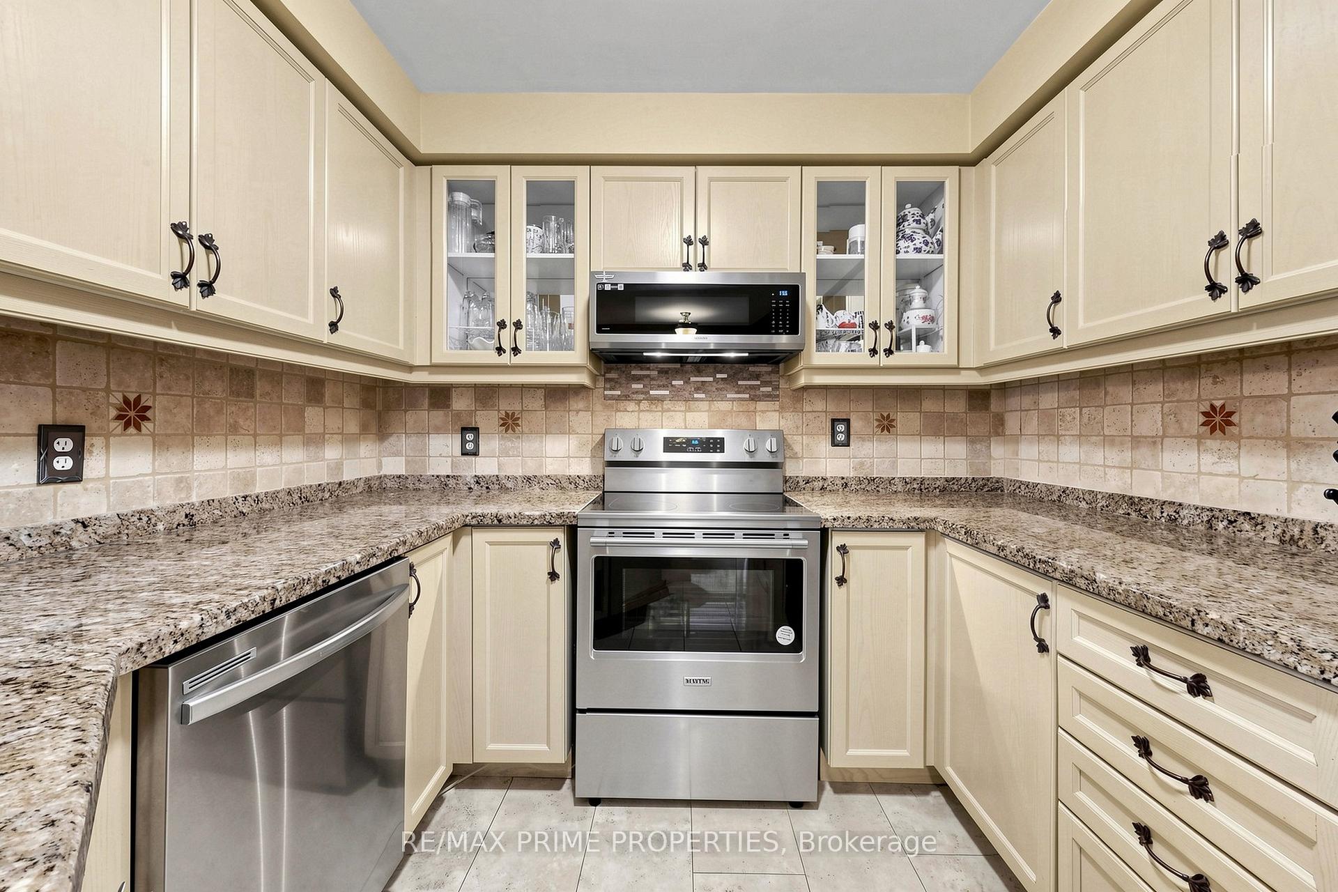 Photo 13 of 101 Settlement Park Avenue, Markham, Cornell — HOMEH