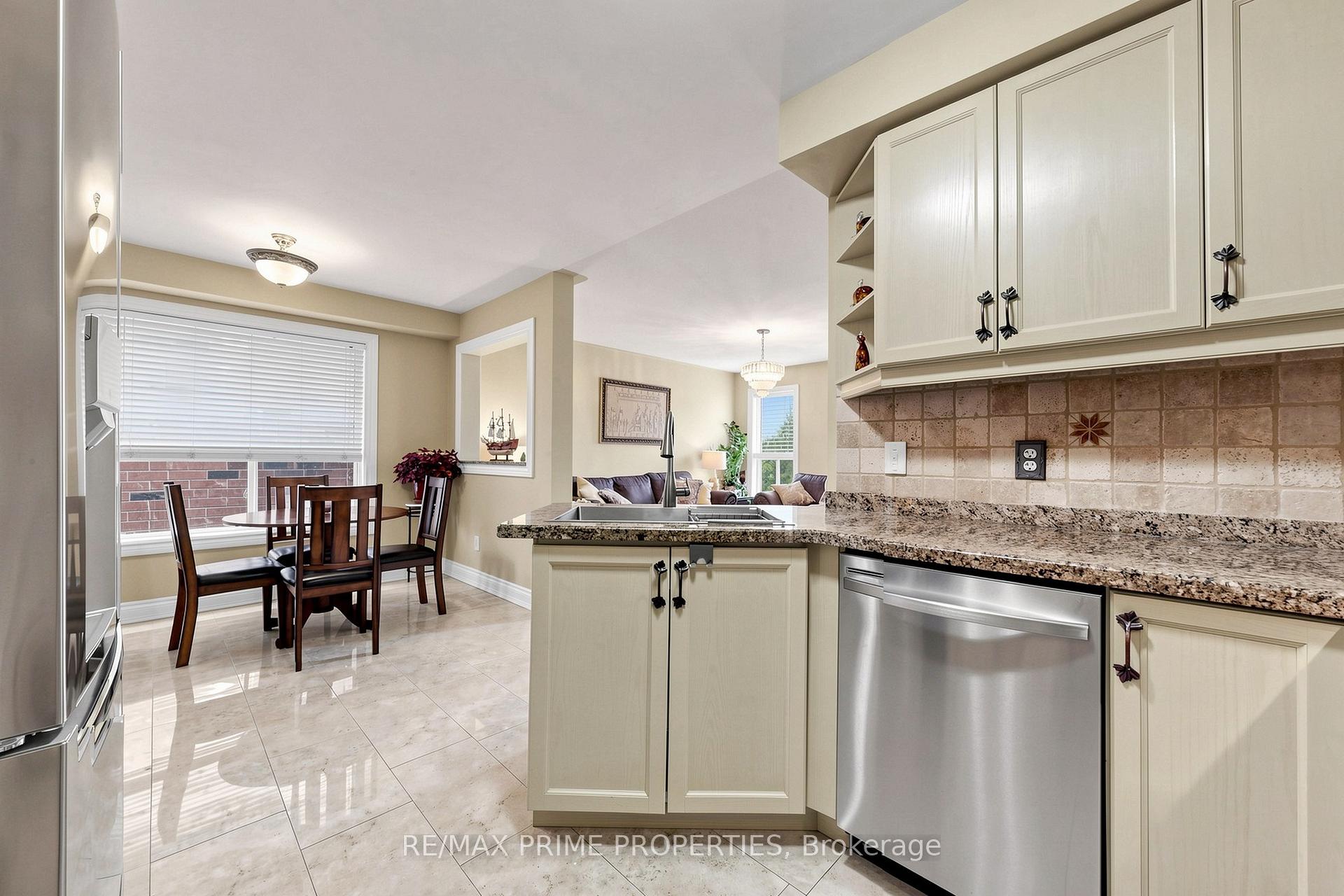 Photo 15 of 101 Settlement Park Avenue, Markham, Cornell — HOMEH
