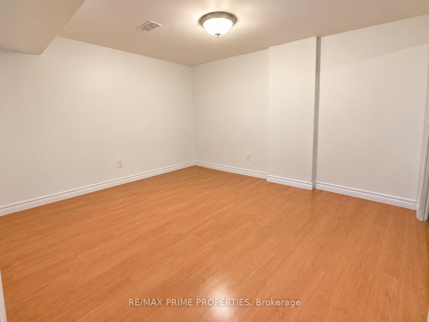Photo 37 of 101 Settlement Park Avenue, Markham, Cornell — HOMEH
