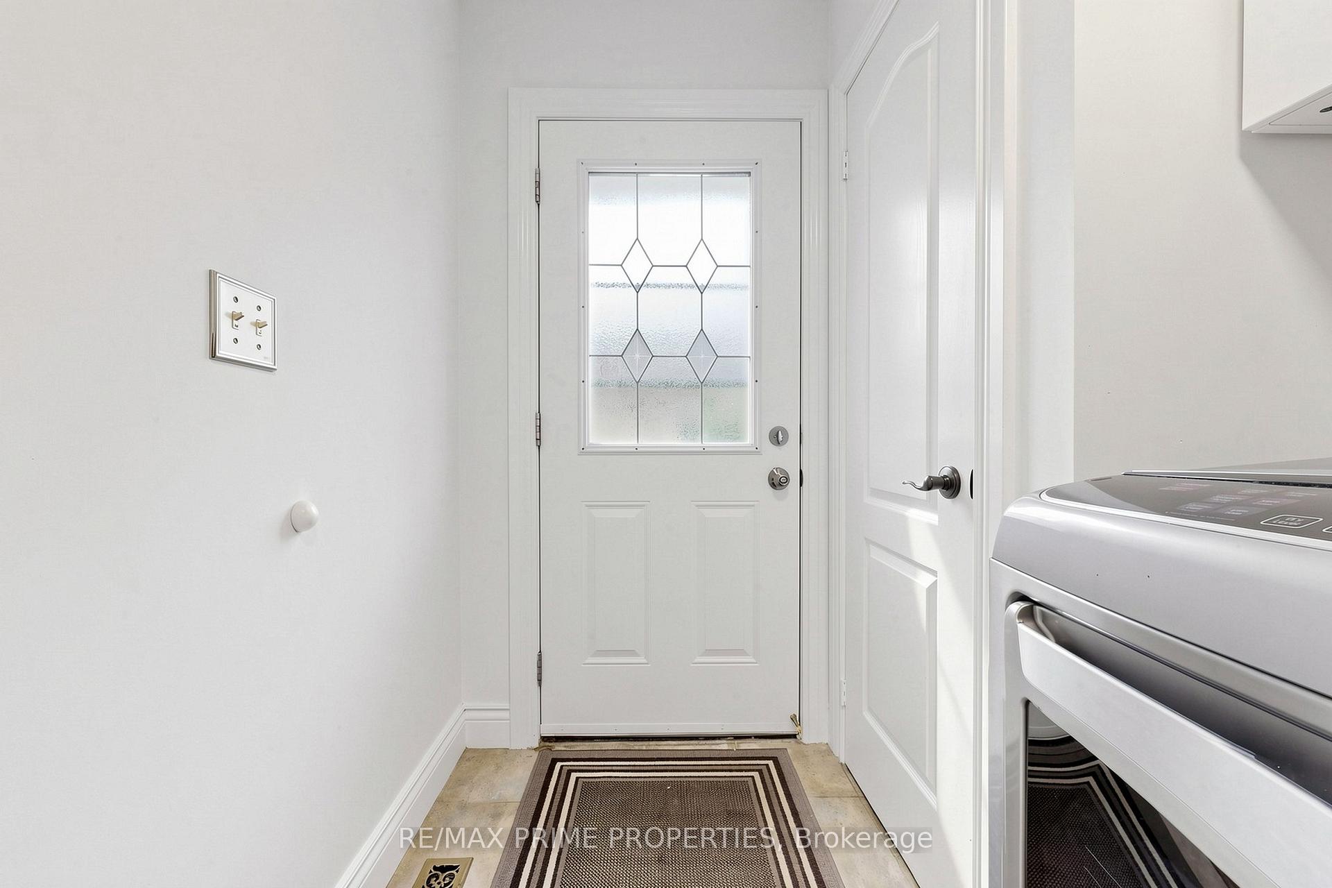 Photo 40 of 101 Settlement Park Avenue, Markham, Cornell — HOMEH