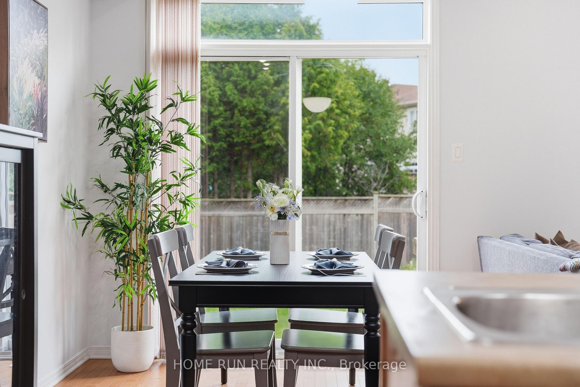 Photo 14 of 202 Maxwell Bridge Road, Ottawa, Kanata - Morgan's Grant/South March — HOMEH