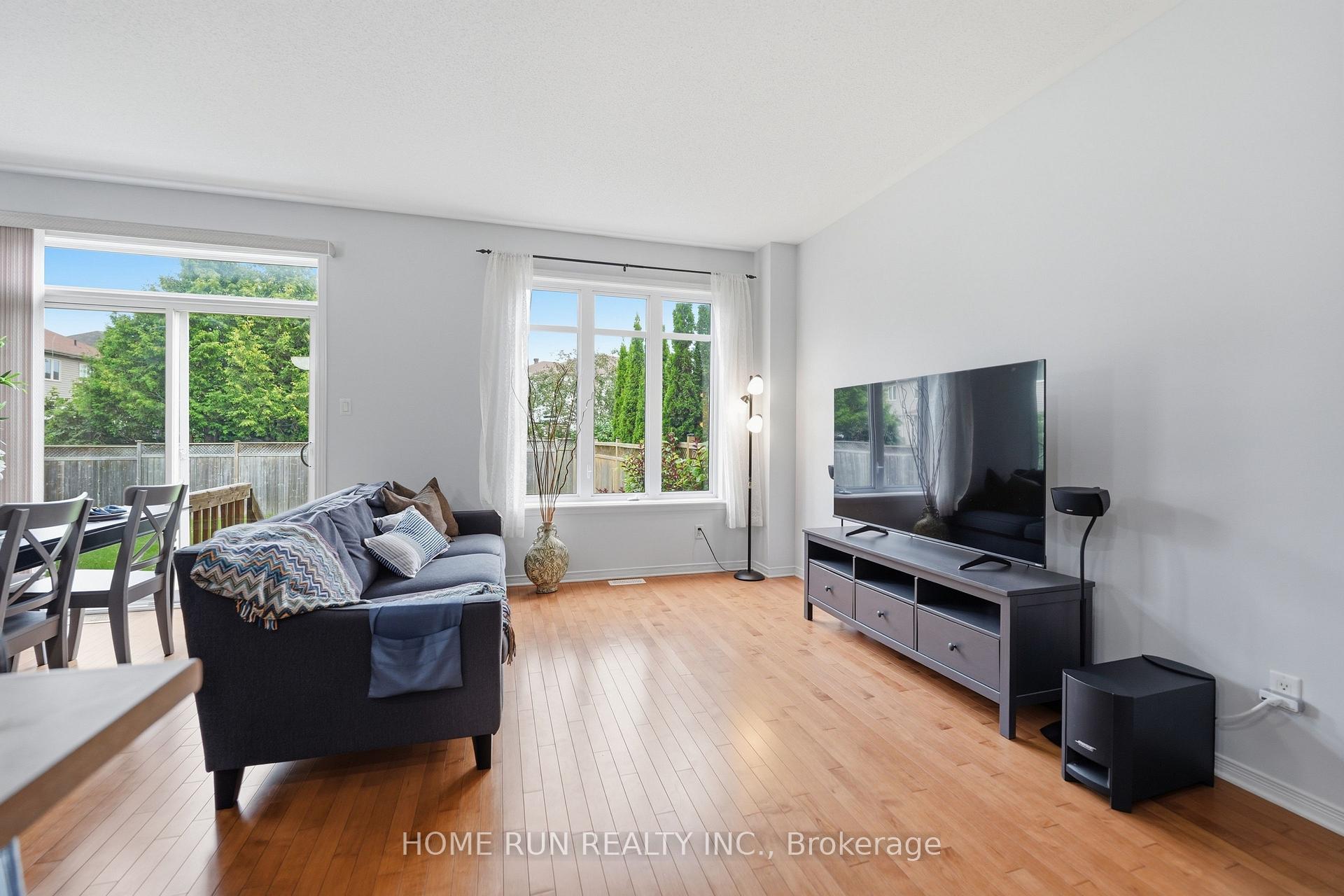 Photo 17 of 202 Maxwell Bridge Road, Ottawa, Kanata - Morgan's Grant/South March — HOMEH