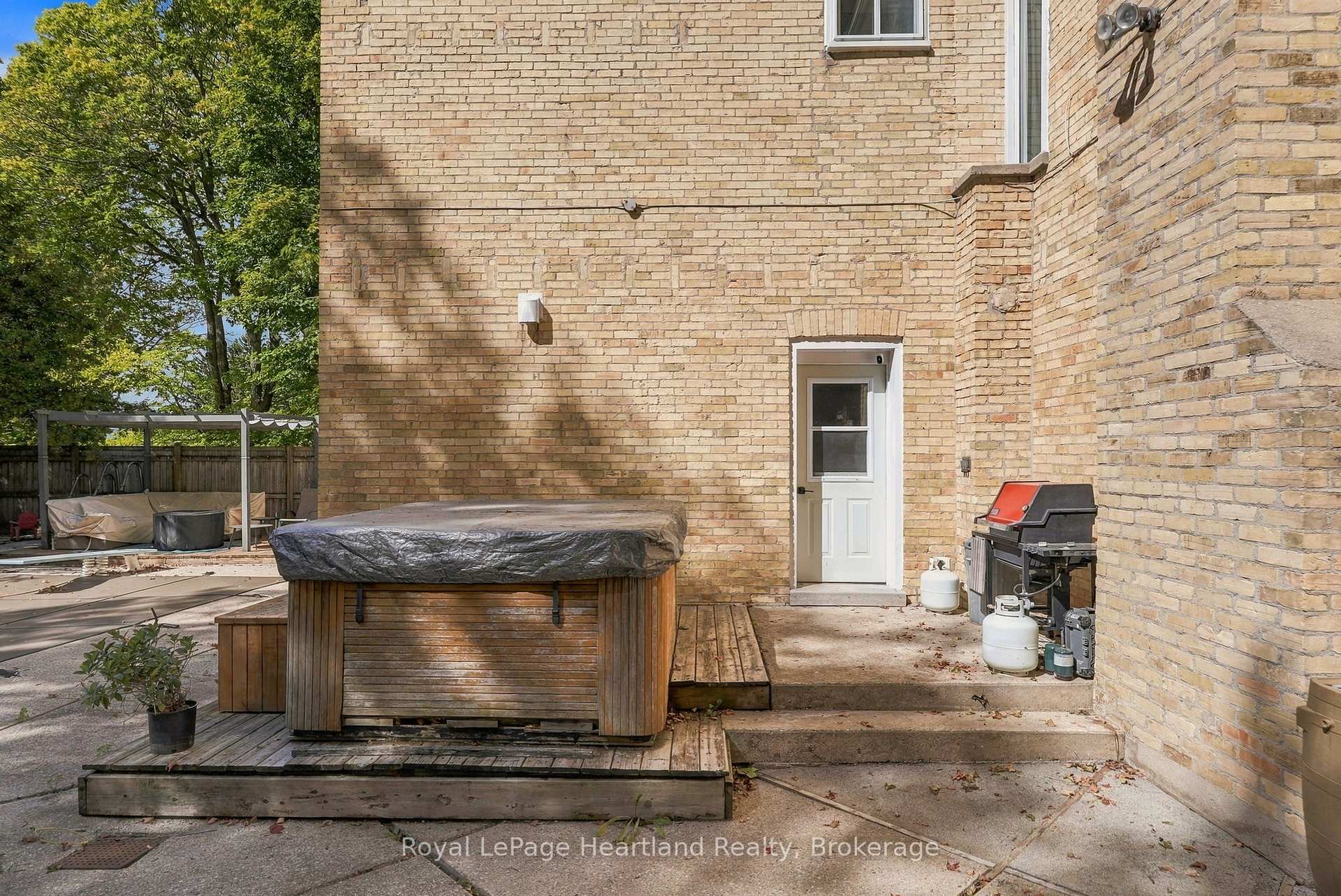 Photo 30 of 160 John Street E, North Huron, Wingham — HOMEH