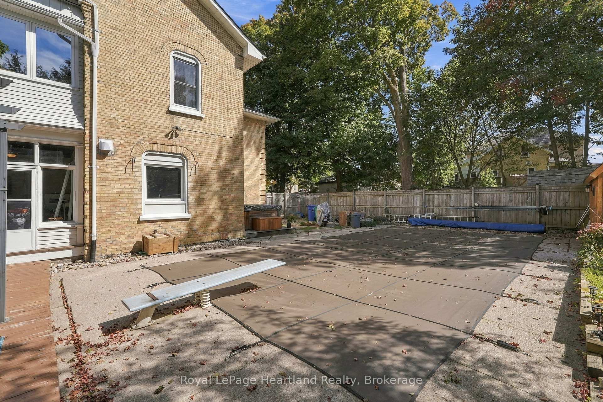 Photo 33 of 160 John Street E, North Huron, Wingham — HOMEH