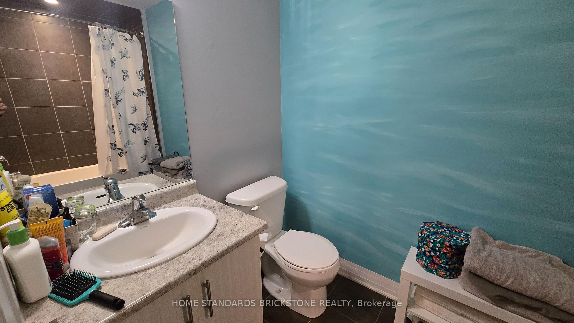 Photo 12 of Unit 323, 10 Concord Place, Grimsby, Grimsby Beach — HOMEH