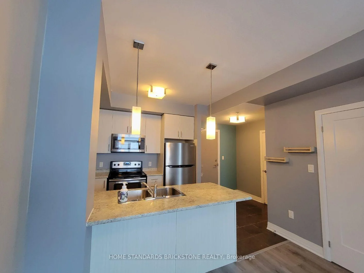 Photo 11 of Unit 323, 10 Concord Place, Grimsby, Grimsby Beach — HOMEH