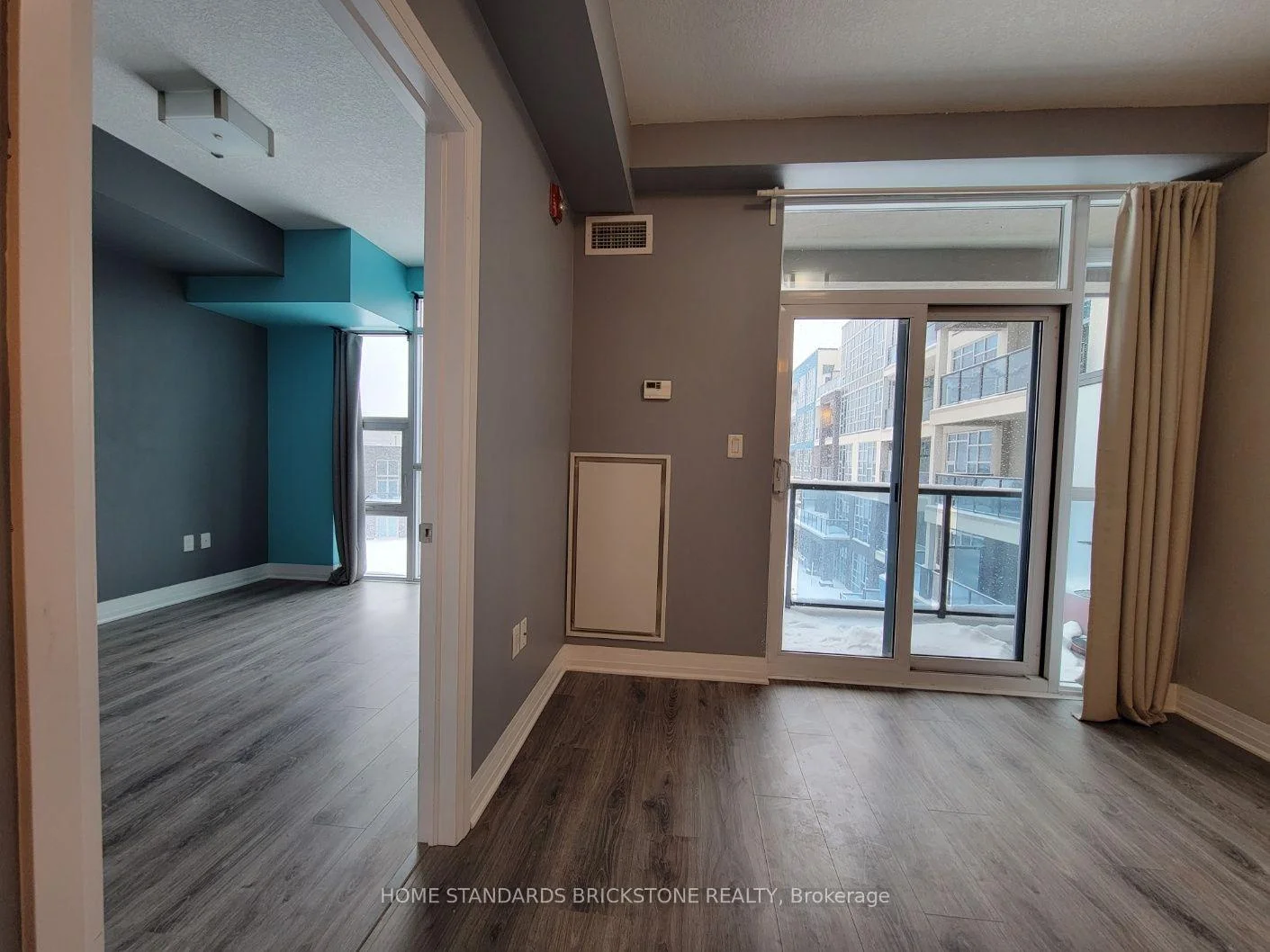 Photo 13 of Unit 323, 10 Concord Place, Grimsby, Grimsby Beach — HOMEH