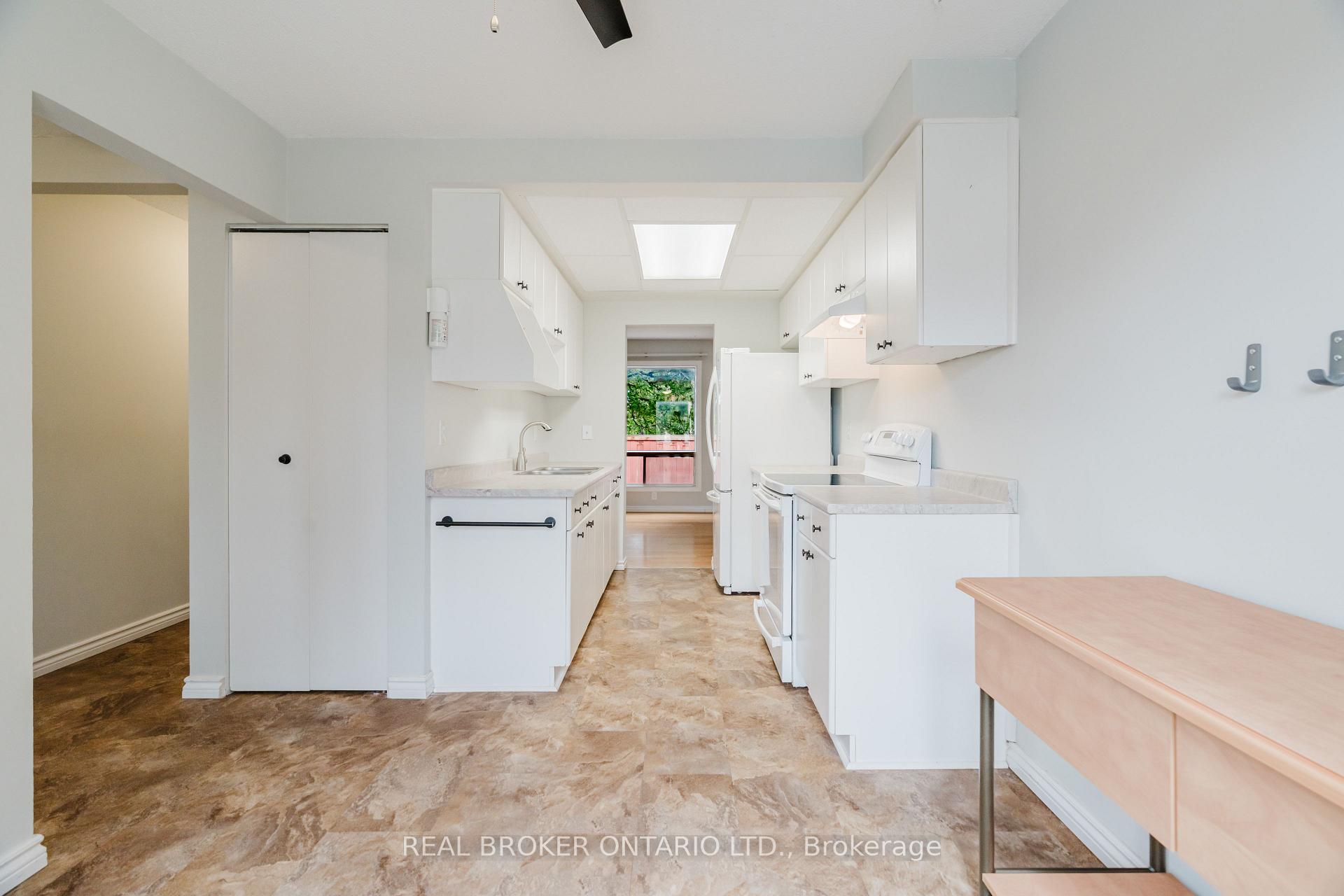 Photo 6 of Unit 49, 4337 Weldon Drive, Ottawa, Cyrville — HOMEH