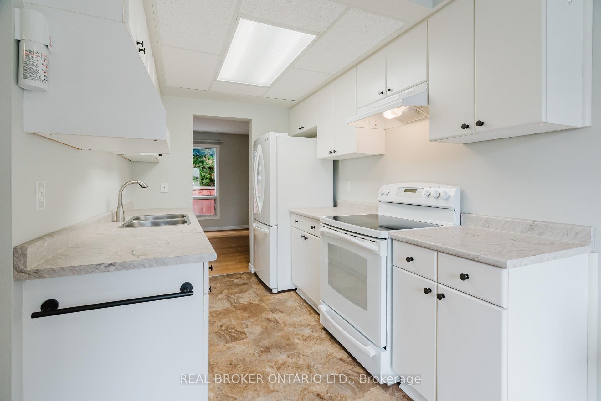 Photo 7 of Unit 49, 4337 Weldon Drive, Ottawa, Cyrville — HOMEH