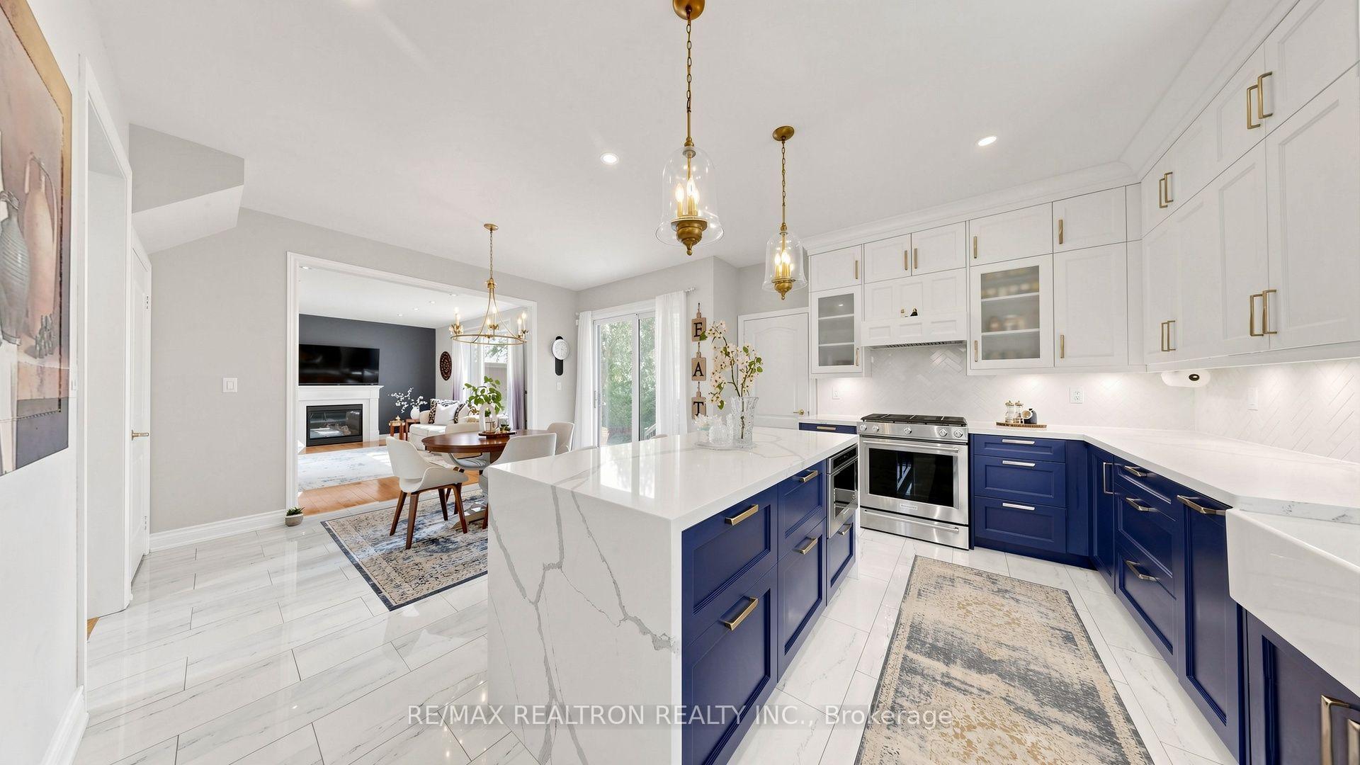 Photo 10 of 9 Gardon Avenue, Markham, Cathedraltown — HOMEH
