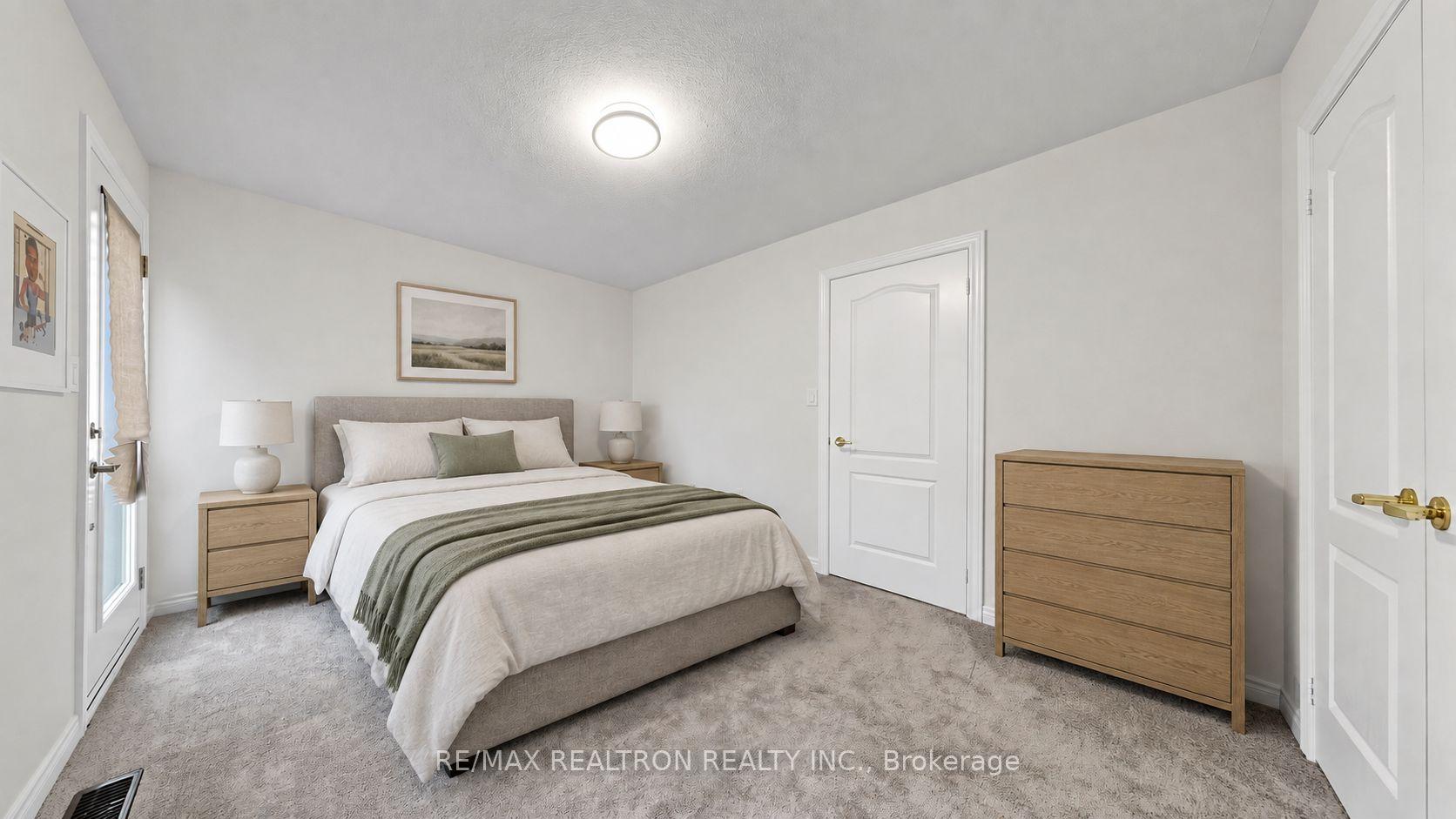 Photo 35 of 9 Gardon Avenue, Markham, Cathedraltown — HOMEH