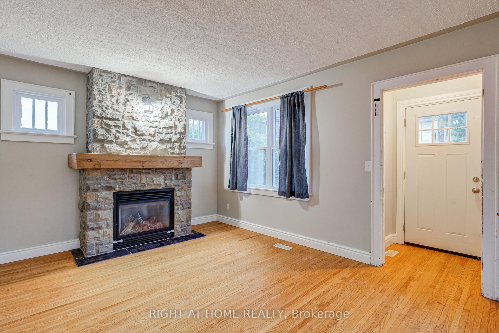 Photo 6 of 38 Washington Street, Brant, Paris — HOMEH