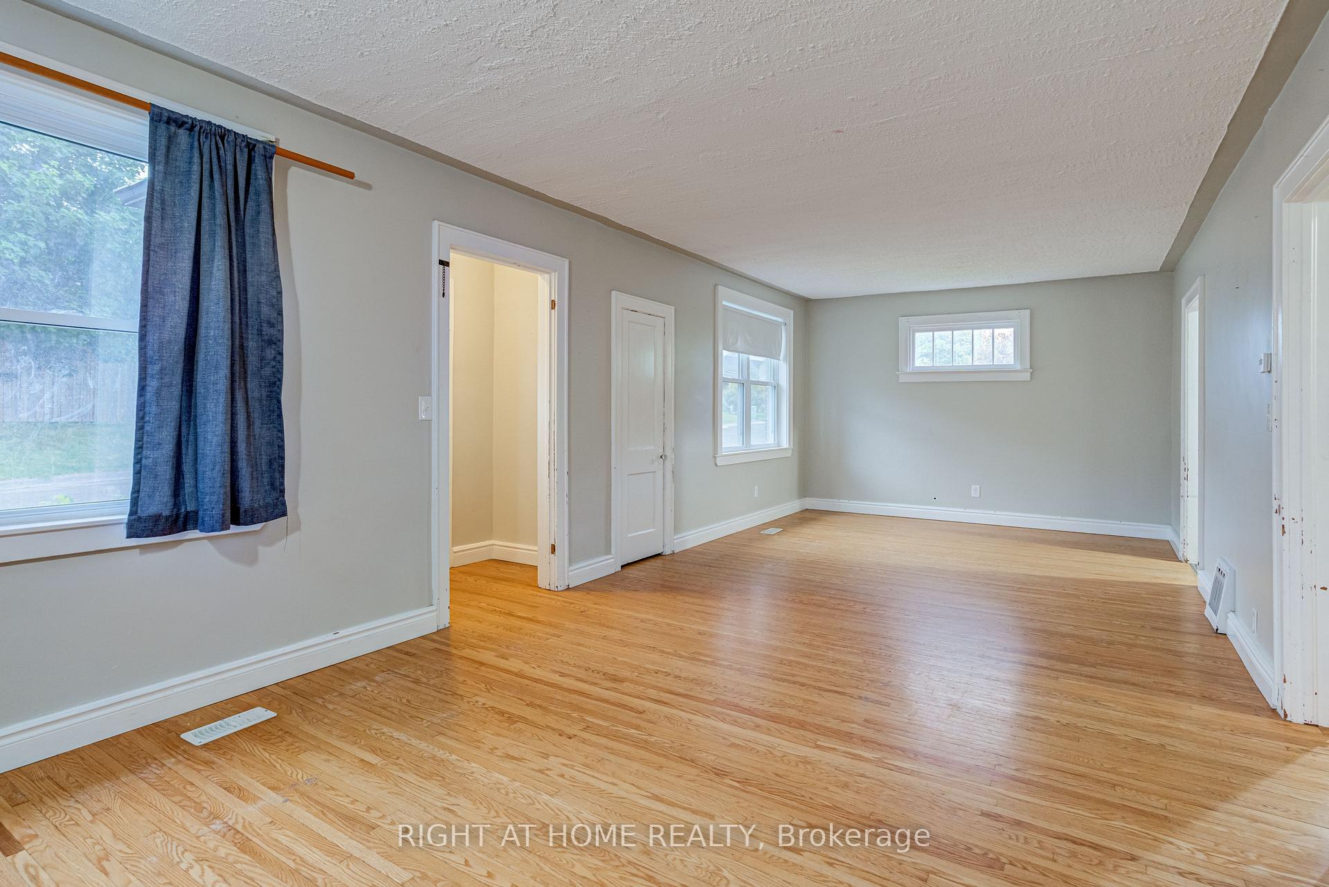 Photo 11 of 38 Washington Street, Brant, Paris — HOMEH