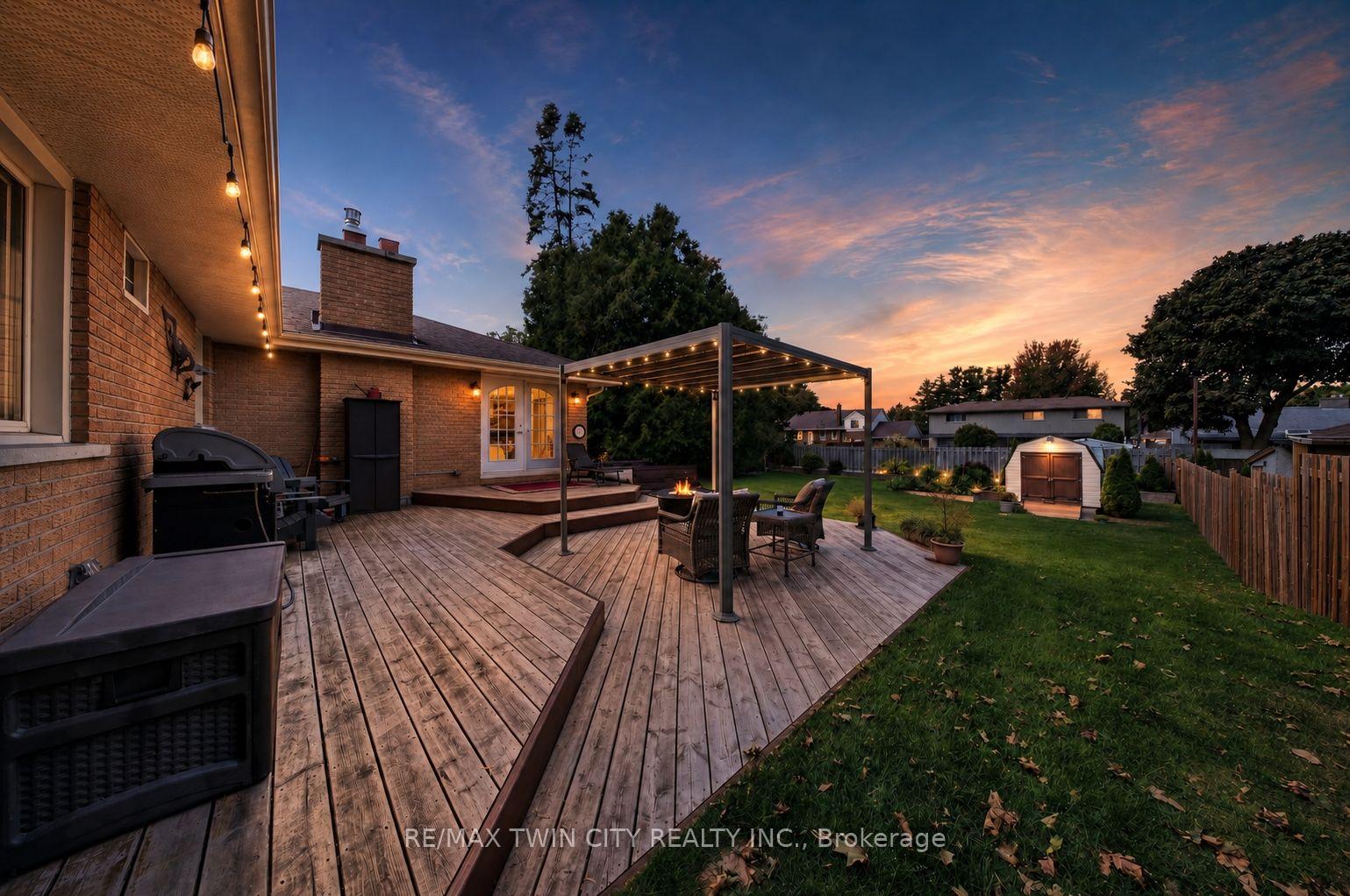 Photo 29 of 129 Tranquility Street, Brantford, Greenbrier — HOMEH