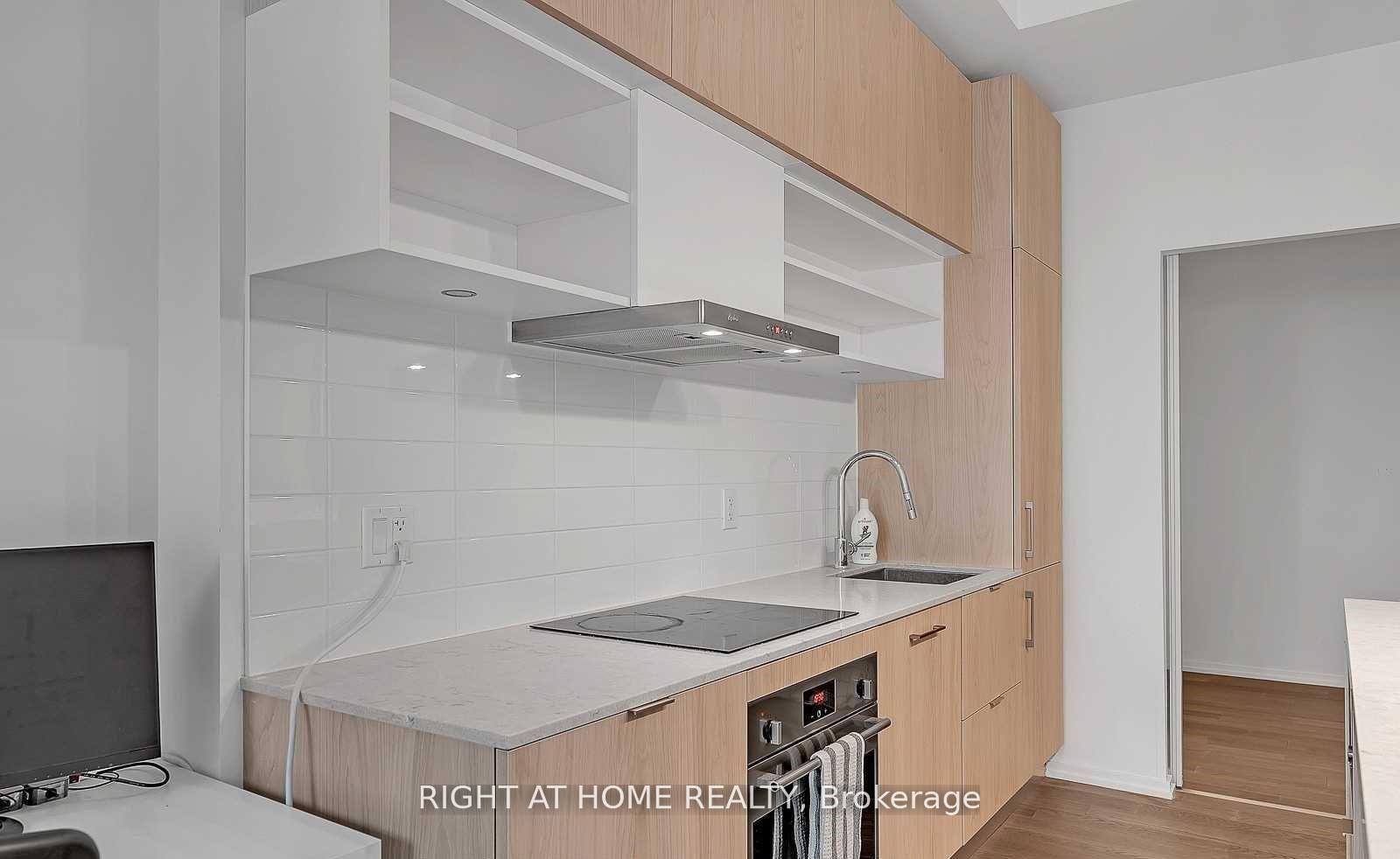 Photo 12 of Unit 1622, 5 Soudan Avenue, Toronto, Mount Pleasant West — HOMEH