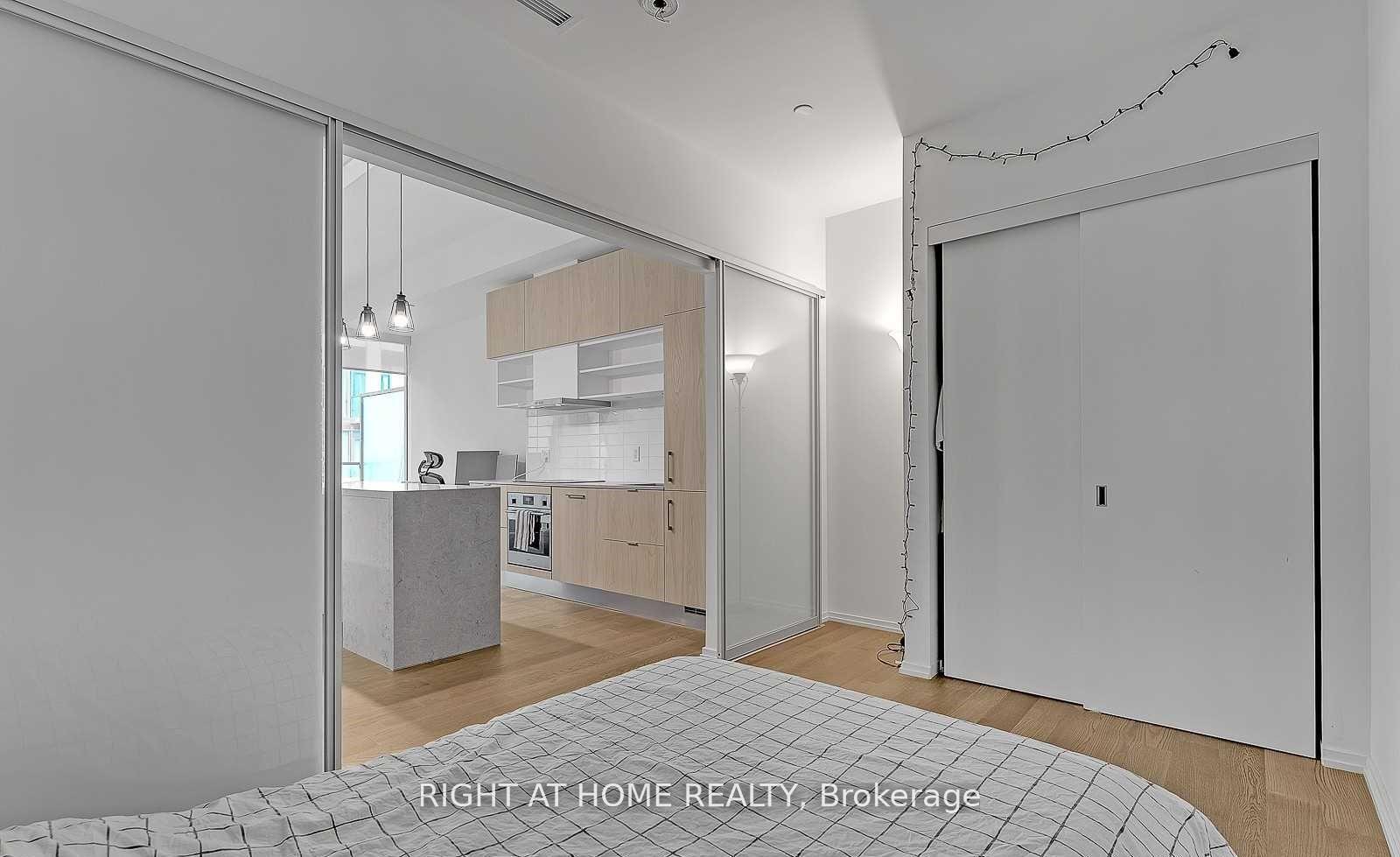 Photo 15 of Unit 1622, 5 Soudan Avenue, Toronto, Mount Pleasant West — HOMEH