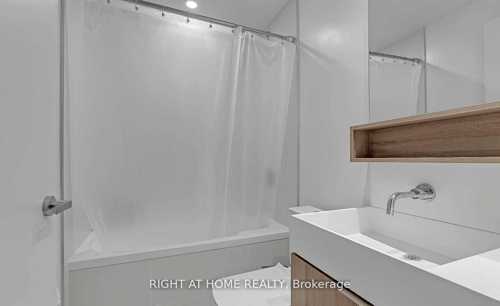 Photo 17 of Unit 1622, 5 Soudan Avenue, Toronto, Mount Pleasant West — HOMEH