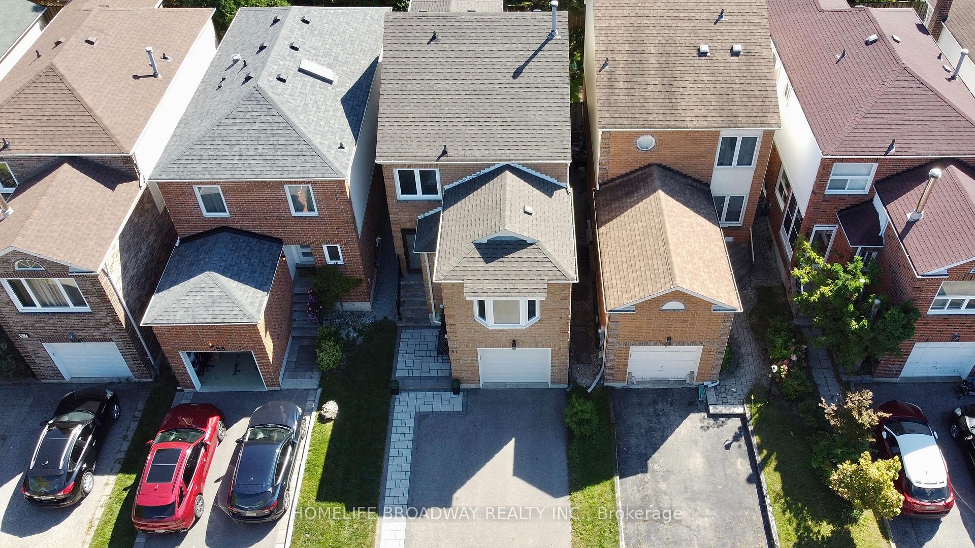 Photo 3 of 51 Jonathan Gate, Vaughan, Crestwood-Springfarm-Yorkhill — HOMEH