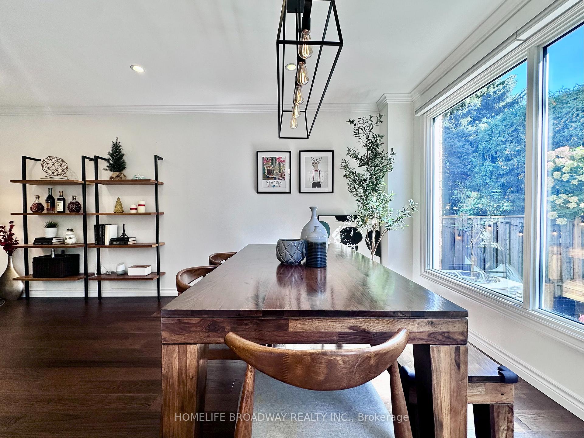 Photo 8 of 51 Jonathan Gate, Vaughan, Crestwood-Springfarm-Yorkhill — HOMEH