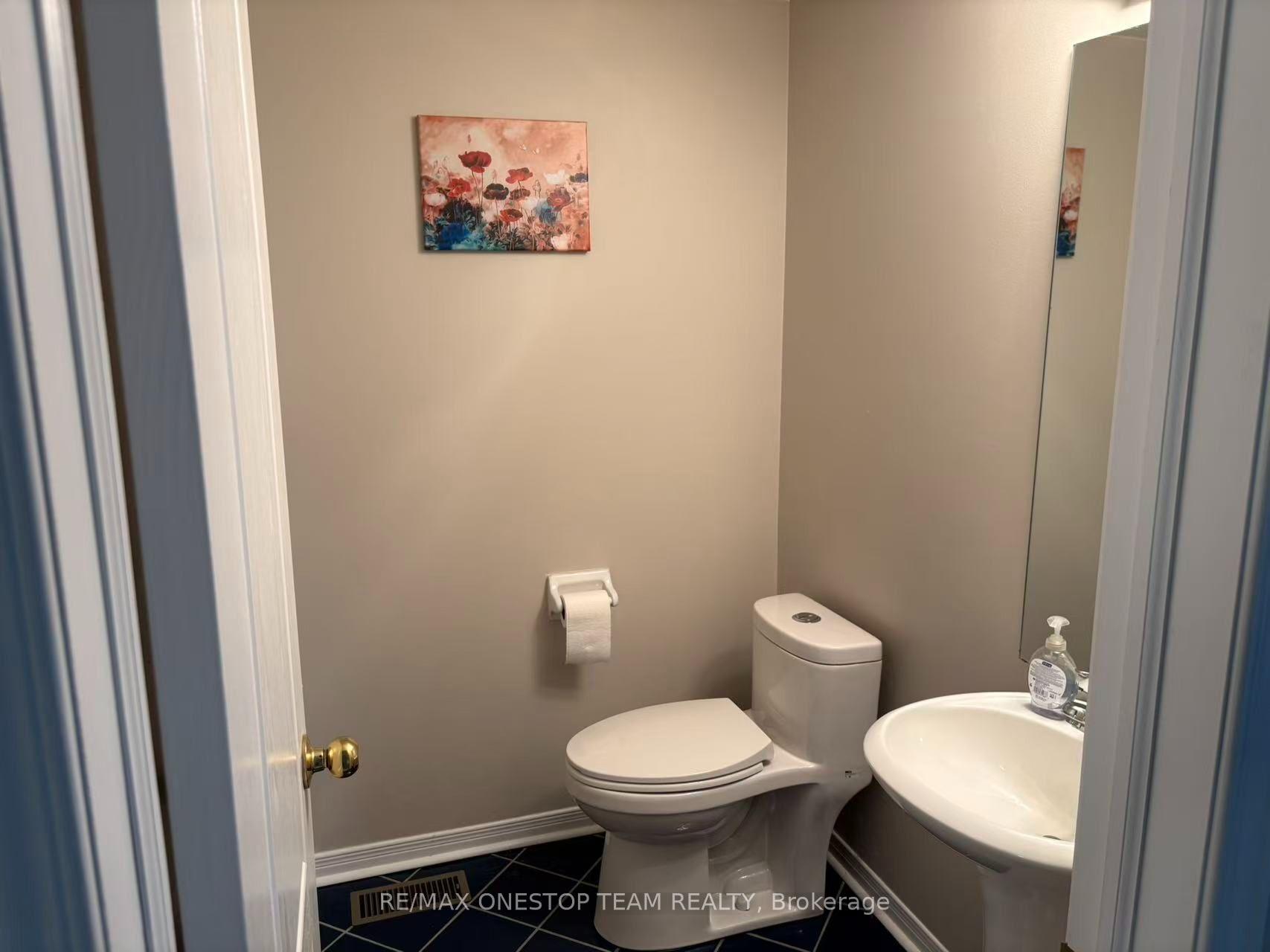 Photo 17 of 6988 Tassel Crescent, Mississauga, Meadowvale Village — HOMEH