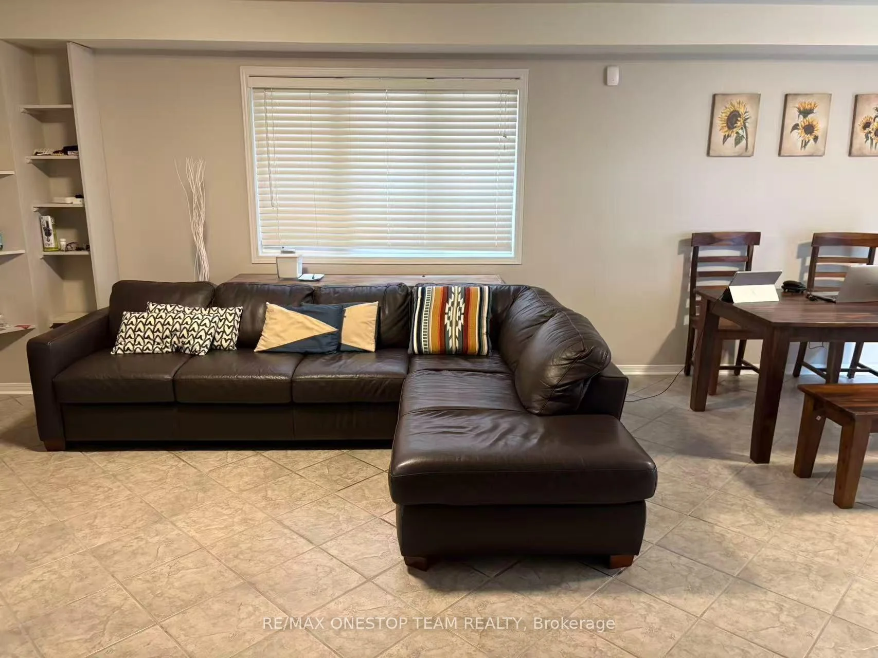 Photo 10 of 6988 Tassel Crescent, Mississauga, Meadowvale Village — HOMEH