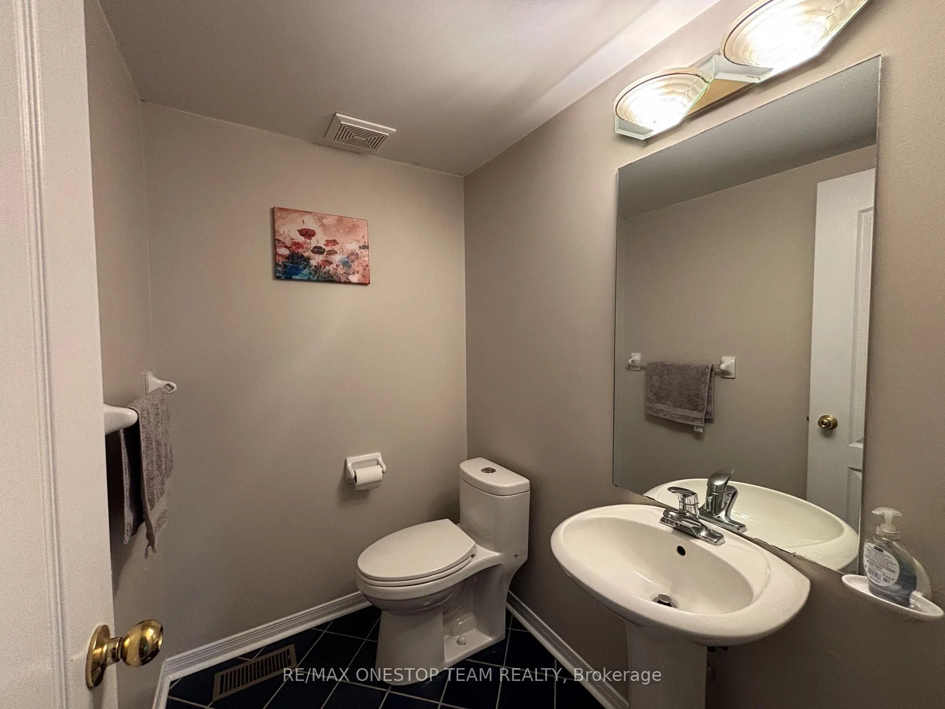 Photo 18 of 6988 Tassel Crescent, Mississauga, Meadowvale Village — HOMEH