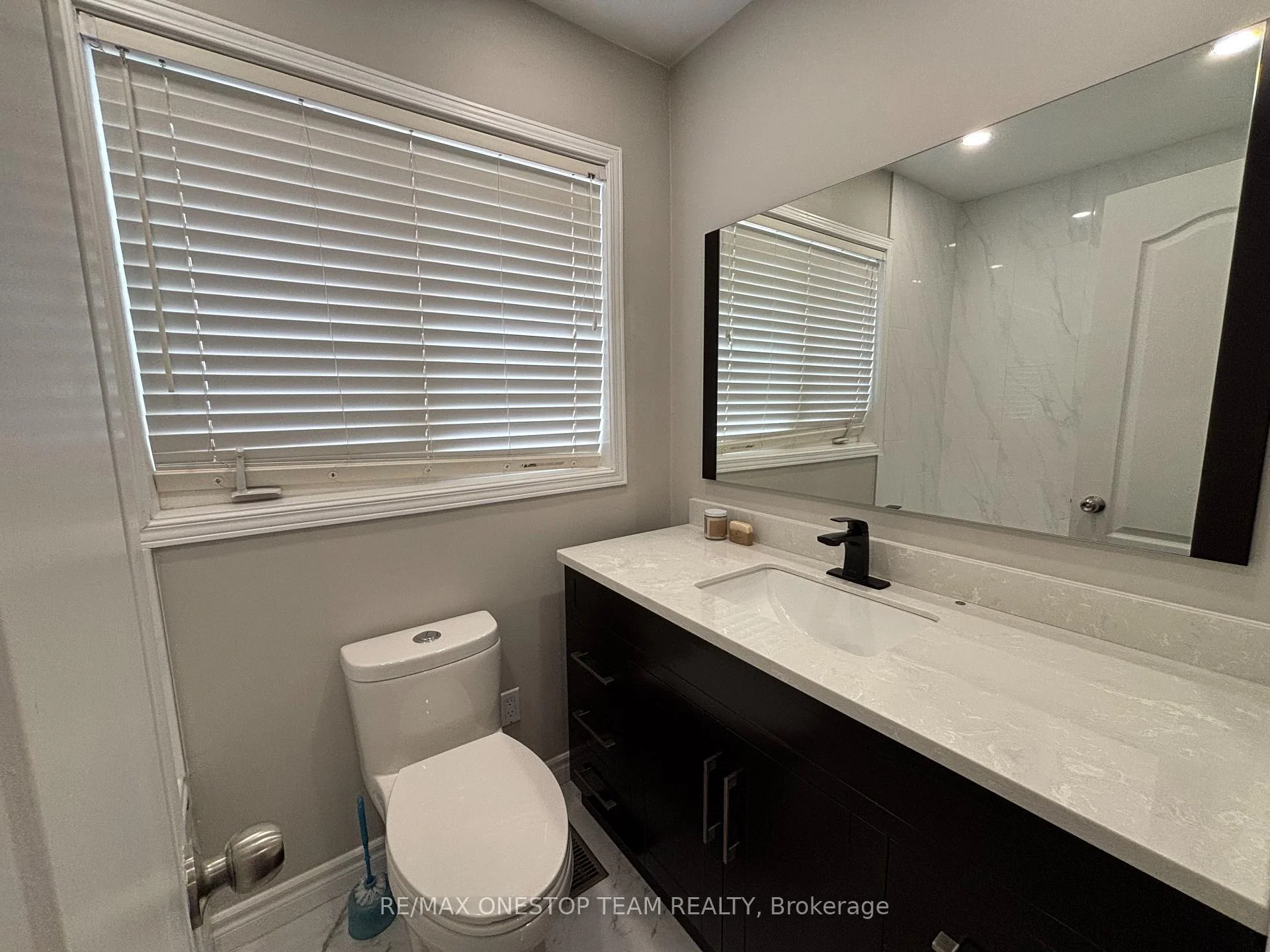 Photo 38 of 6988 Tassel Crescent, Mississauga, Meadowvale Village — HOMEH
