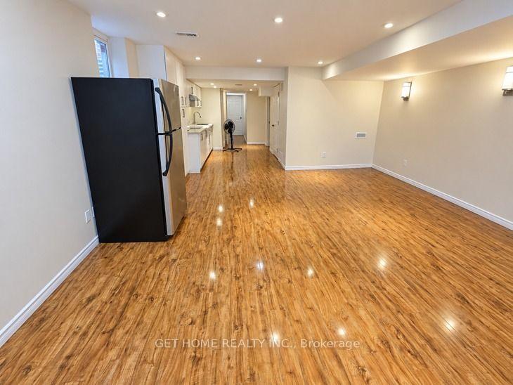 Photo 3 of Unit Bsmt, 3100 Doyle Street, Mississauga, Churchill Meadows — HOMEH