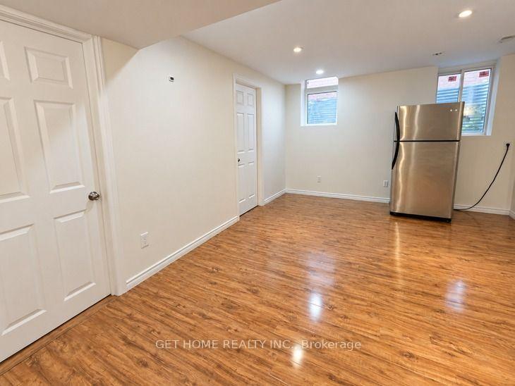 Photo 4 of Unit Bsmt, 3100 Doyle Street, Mississauga, Churchill Meadows — HOMEH