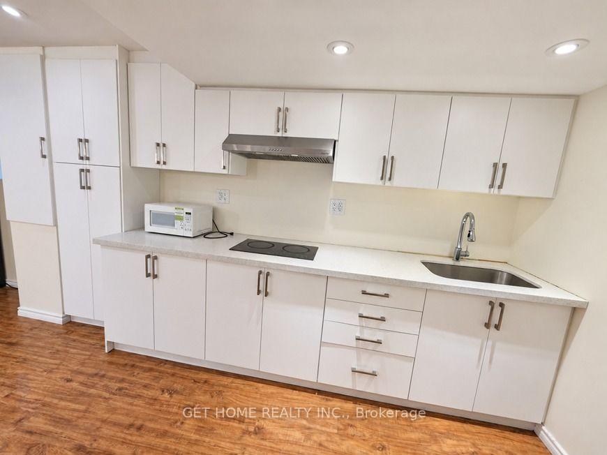 Photo 6 of Unit Bsmt, 3100 Doyle Street, Mississauga, Churchill Meadows — HOMEH
