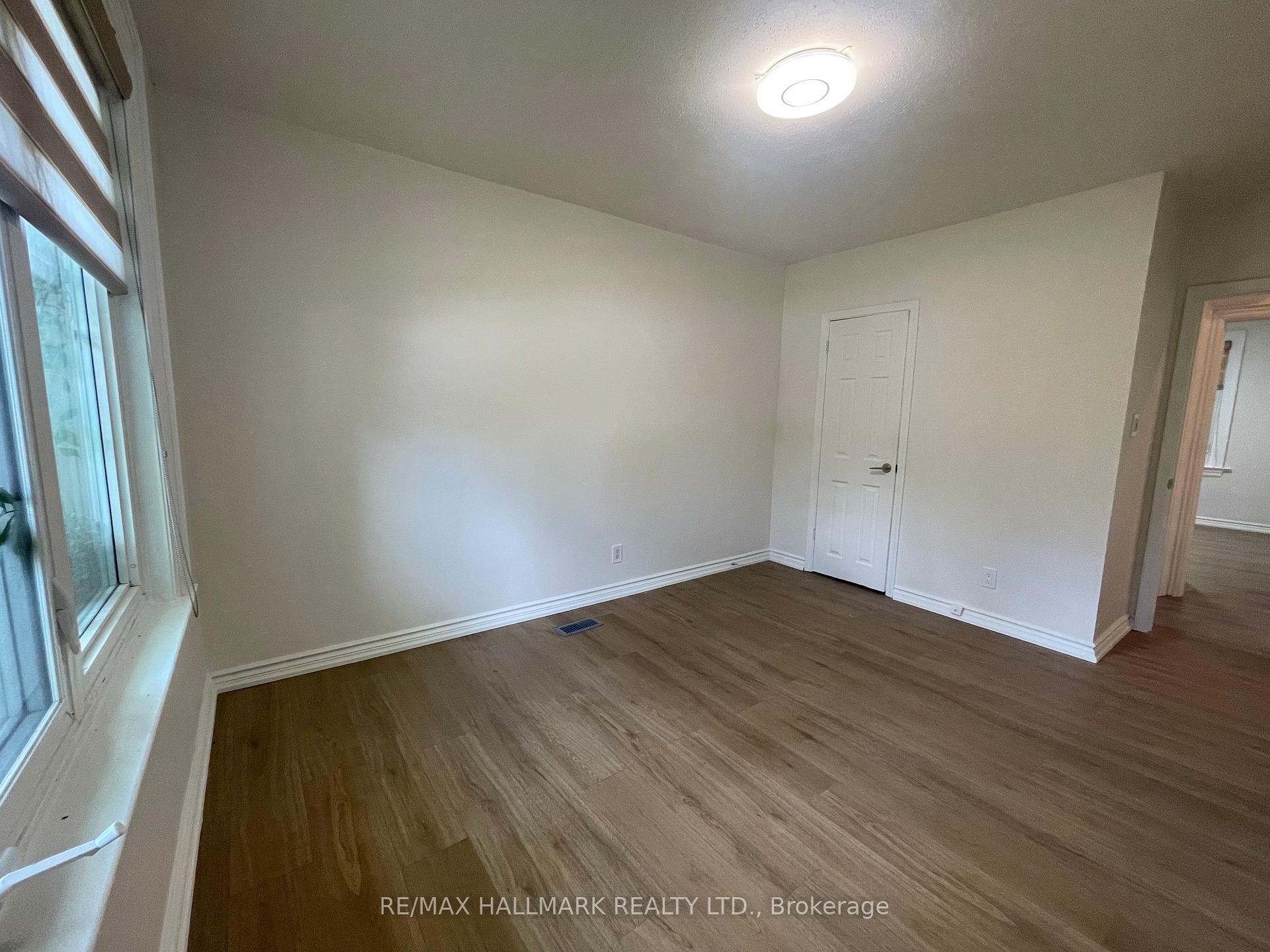 Photo 9 of Unit Main Floor, 116 Cartier Crescent, Richmond Hill, Crosby — HOMEH