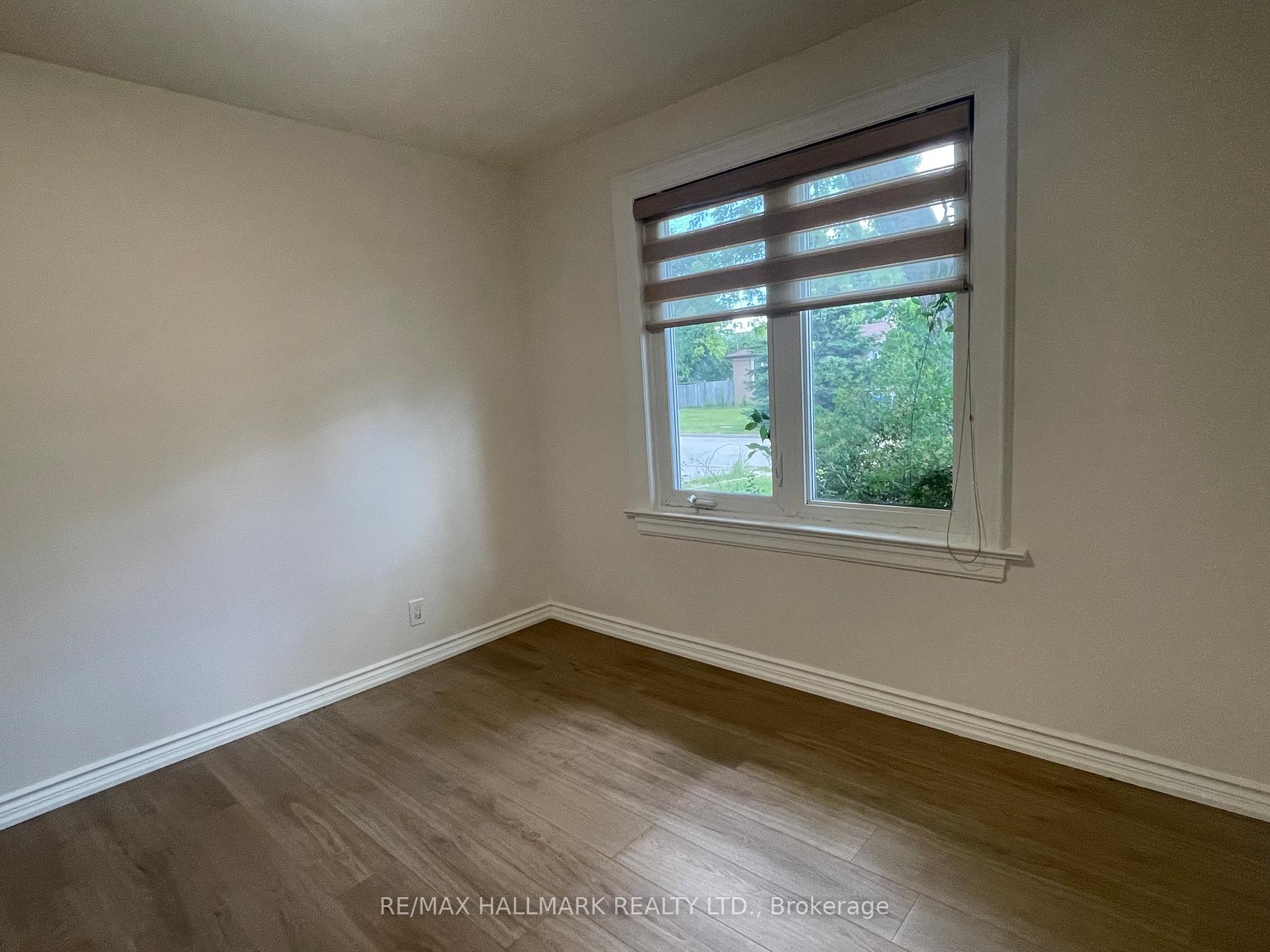 Photo 12 of Unit Main Floor, 116 Cartier Crescent, Richmond Hill, Crosby — HOMEH