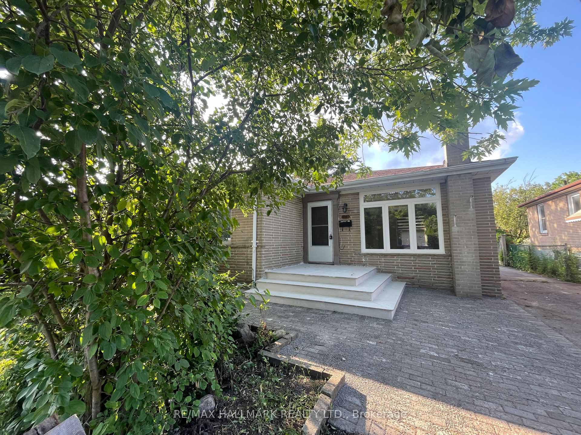Photo 20 of Unit Main Floor, 116 Cartier Crescent, Richmond Hill, Crosby — HOMEH